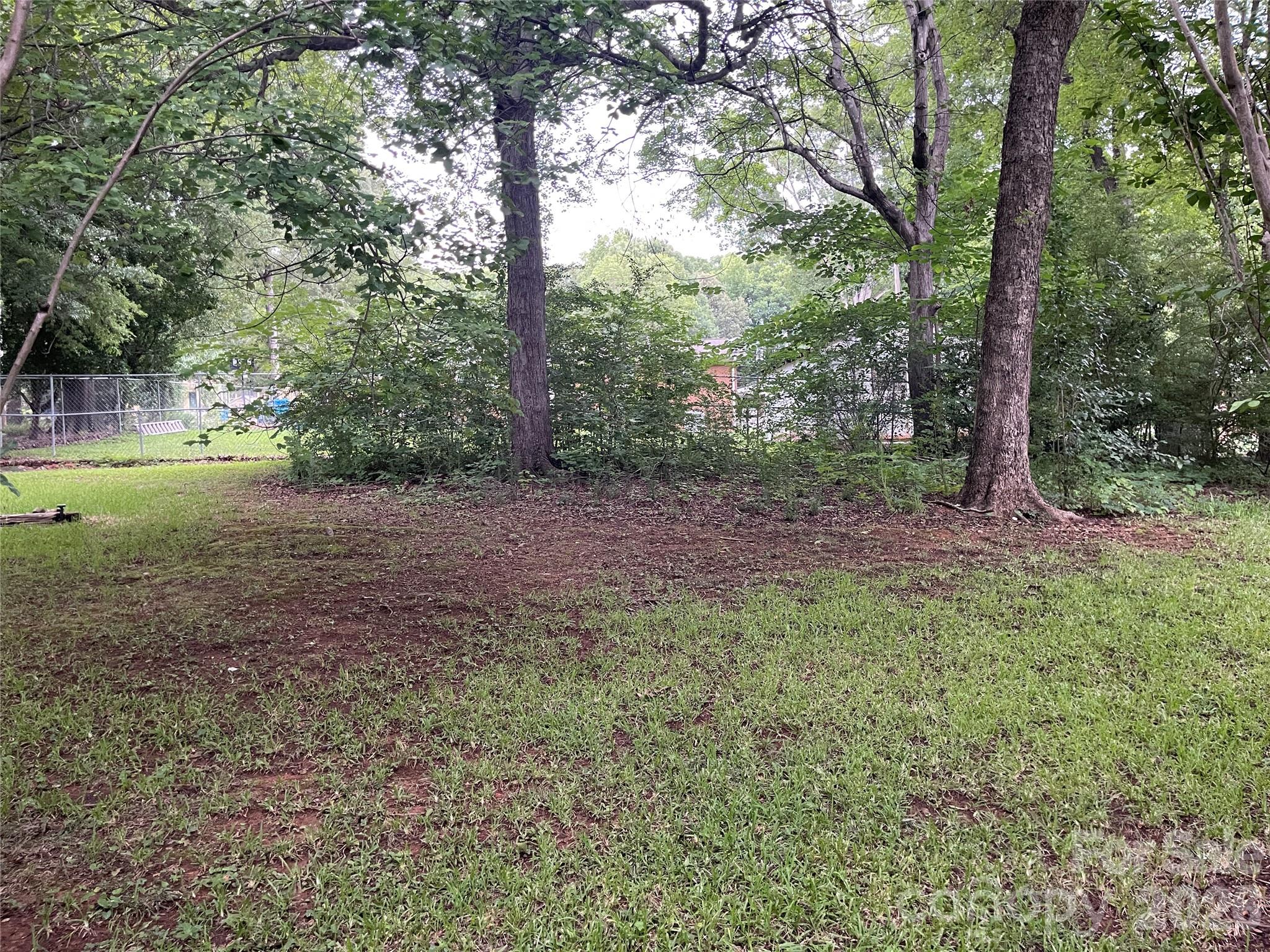 3209 Greenwood Park Circle Property Photo 27