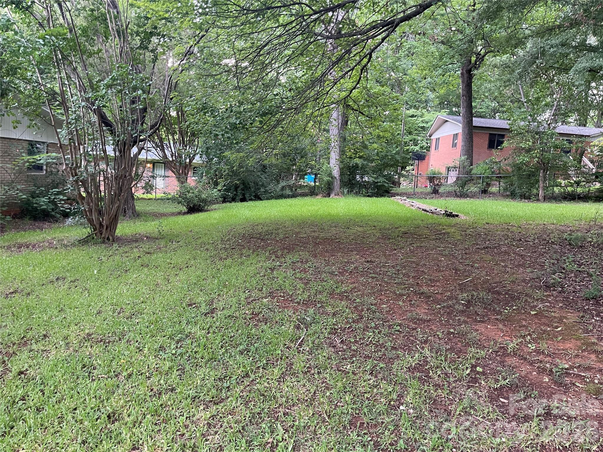 3209 Greenwood Park Circle Property Photo 28