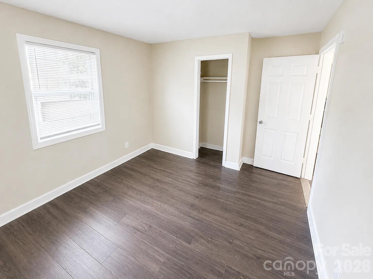 2416 Julia Avenue Property Photo 7