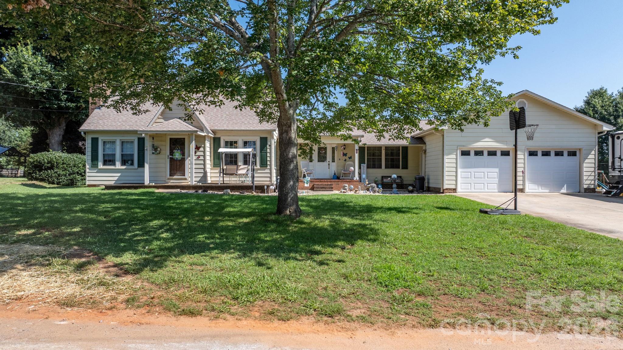 2504 Brentwood Circle Property Photo 23