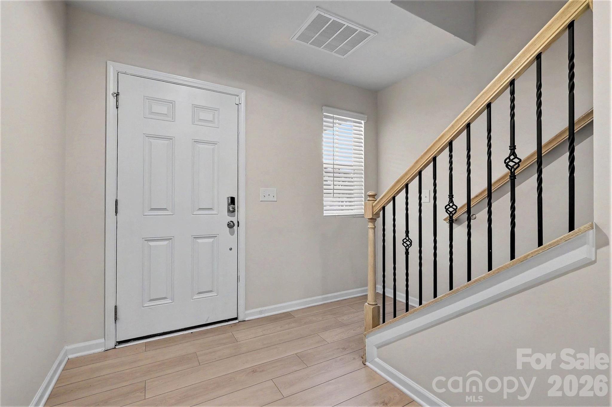 152 Hanging Rock Trail Property Photo 6