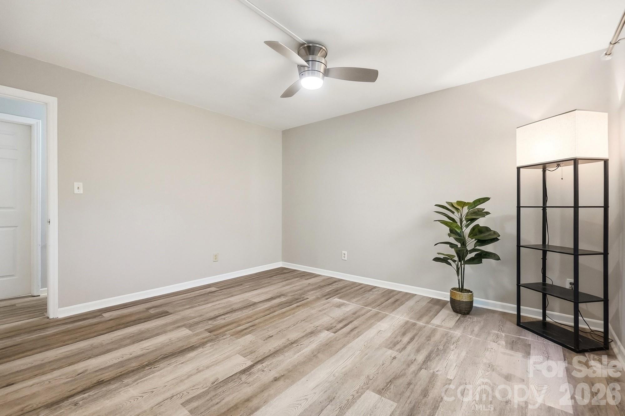 8315 Park Vista Circle Property Photo 27