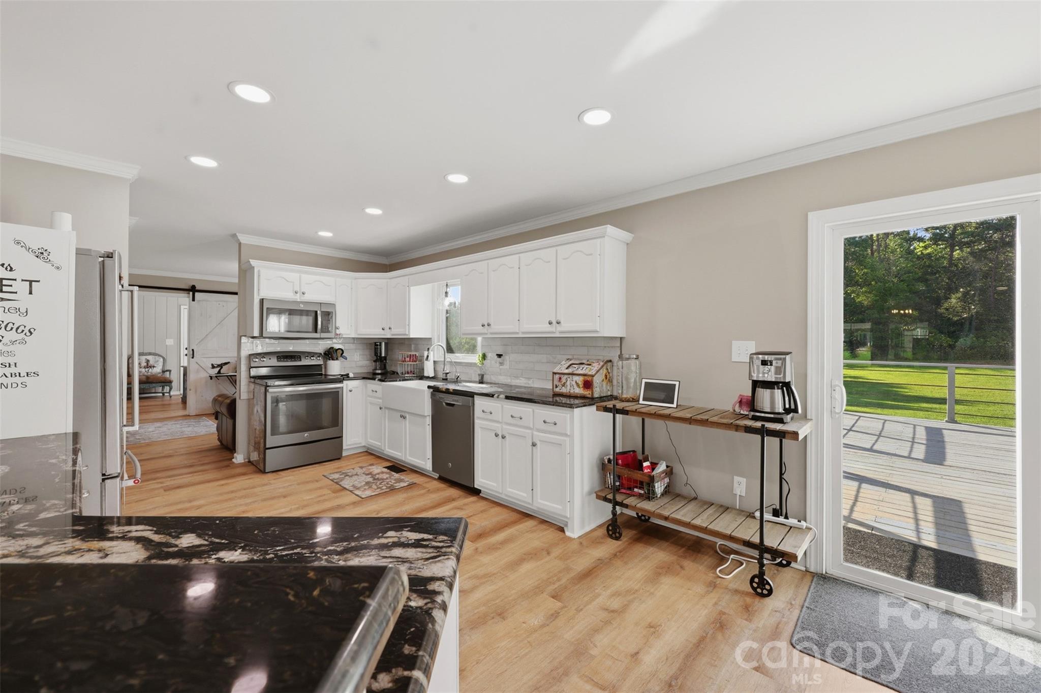 40 Candlewick Cove Drive Property Photo 20