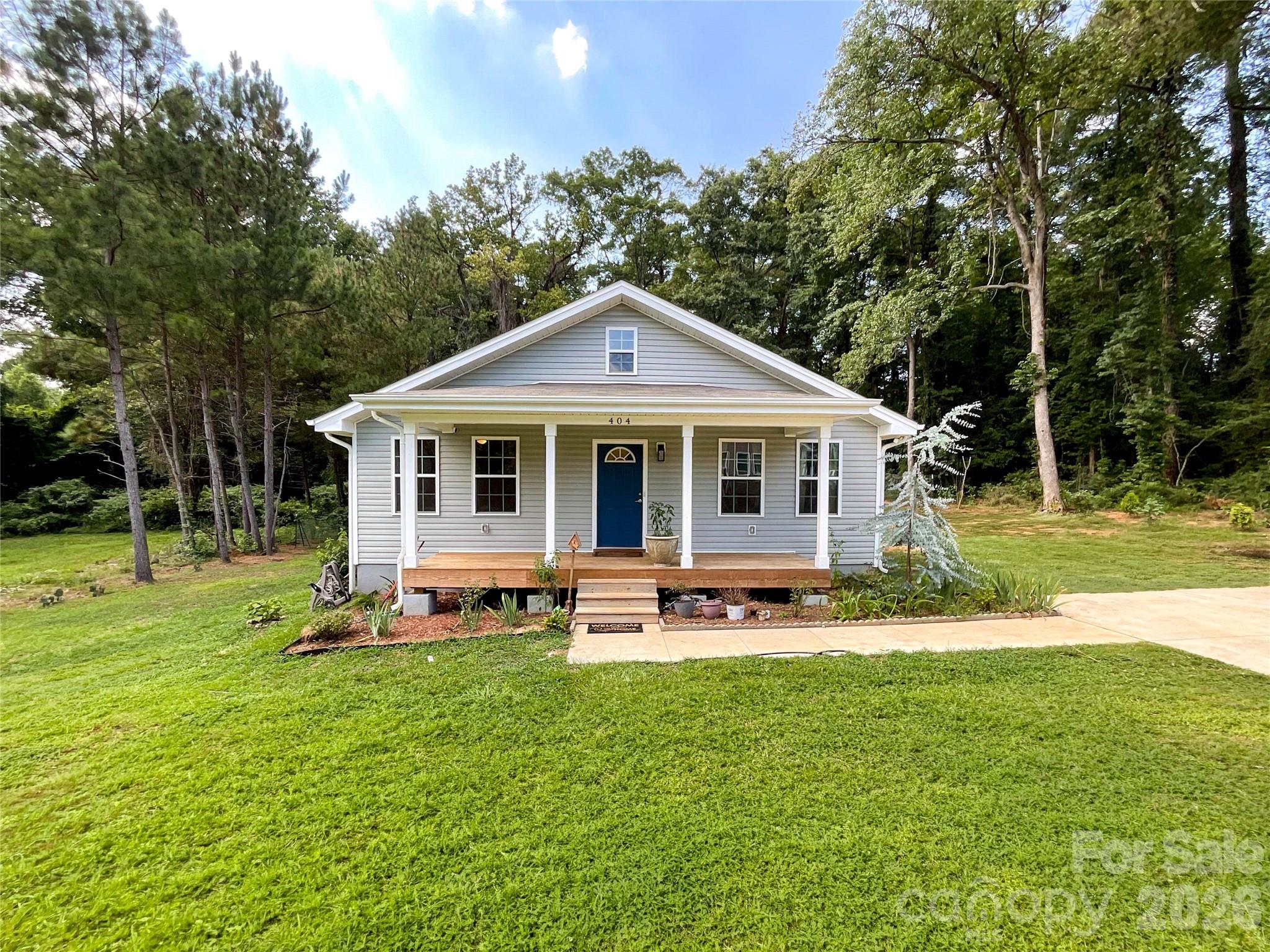 404 White Store Road Property Photo 1