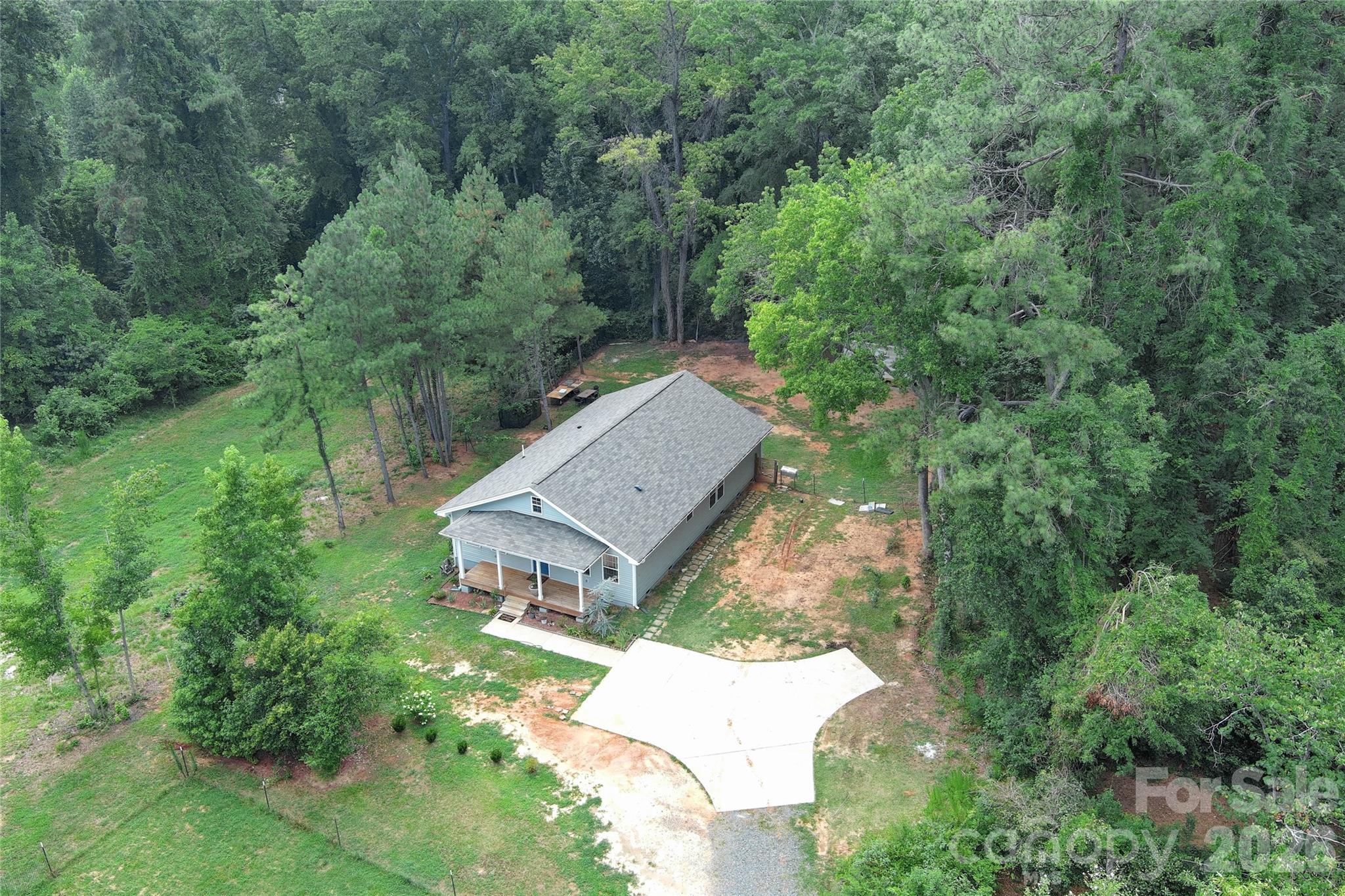 404 White Store Road Property Photo 32