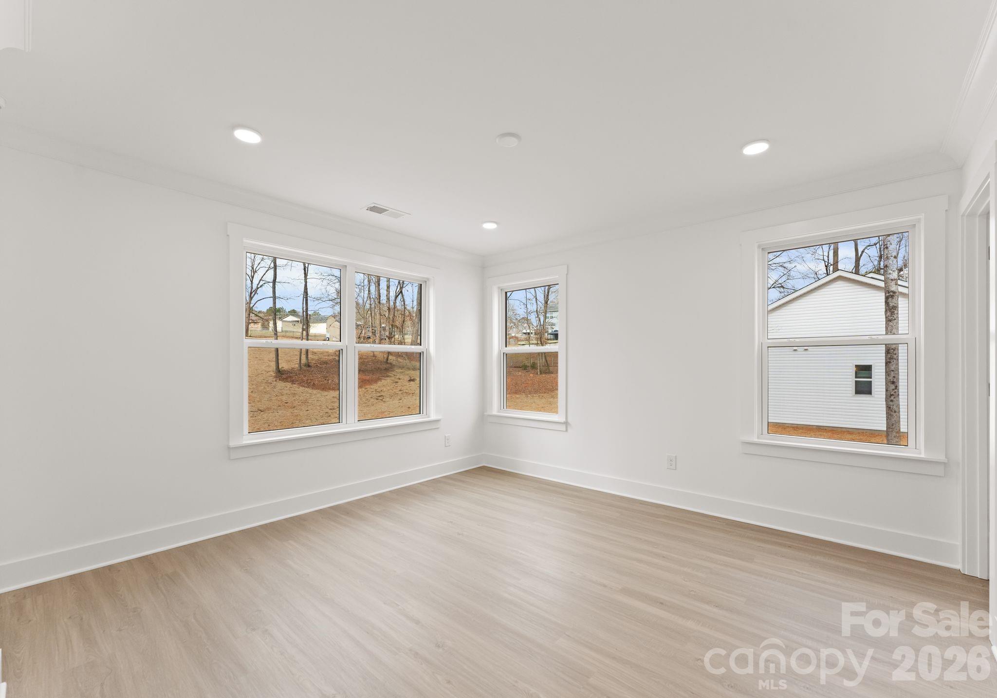 1906 Rucker Road Property Photo 12