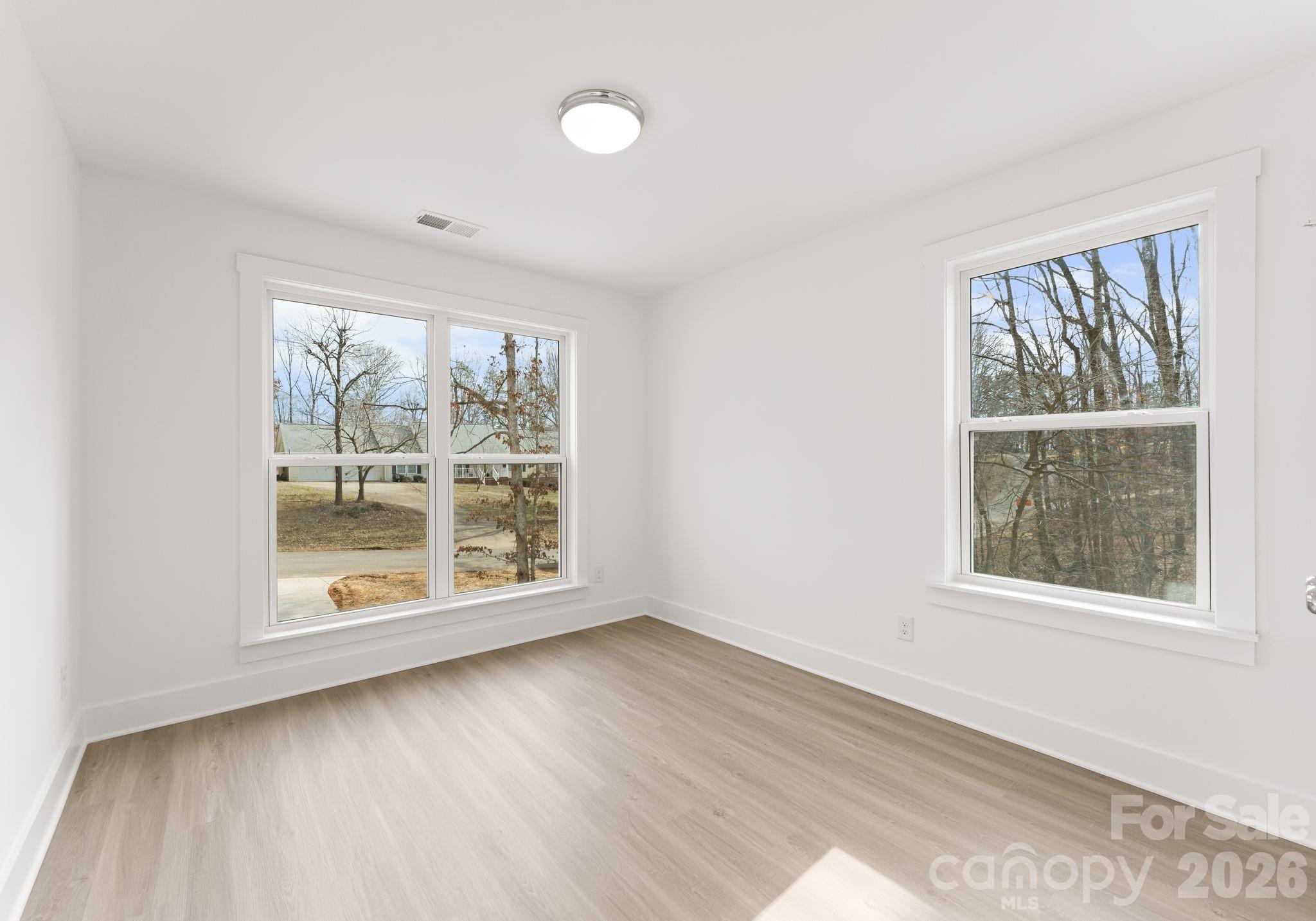1906 Rucker Road Property Photo 16