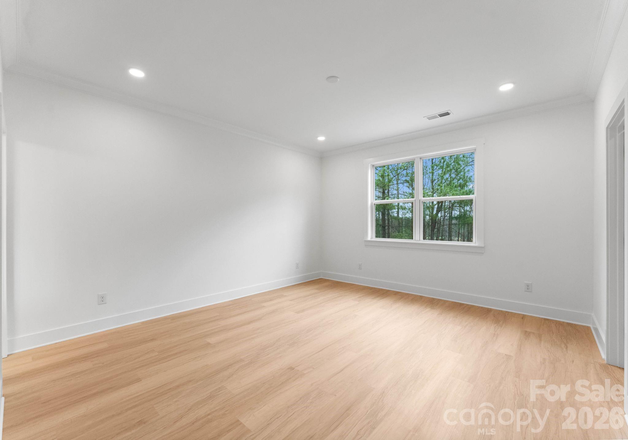 220 Nancy Drive Property Photo 13