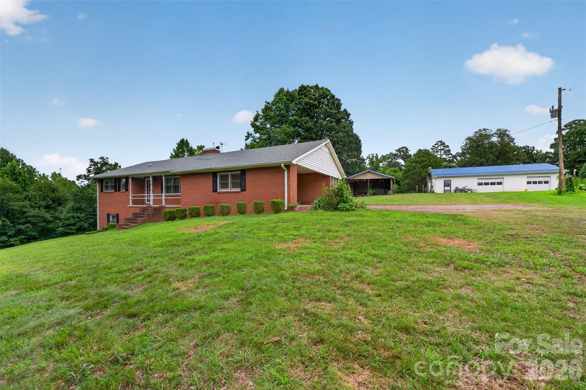 147 B And S Lane Property Photo 2