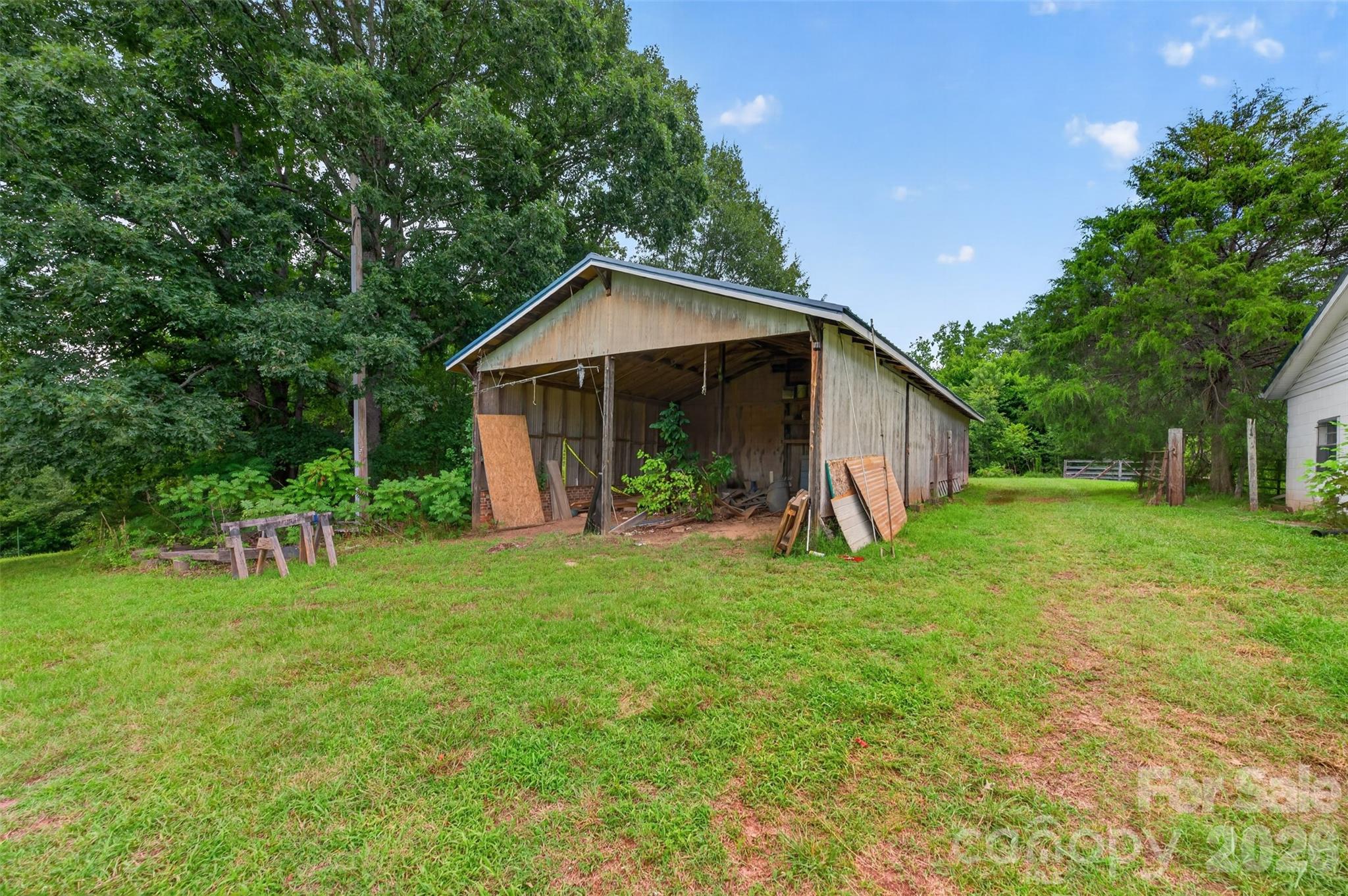 147 B And S Lane Property Photo 6