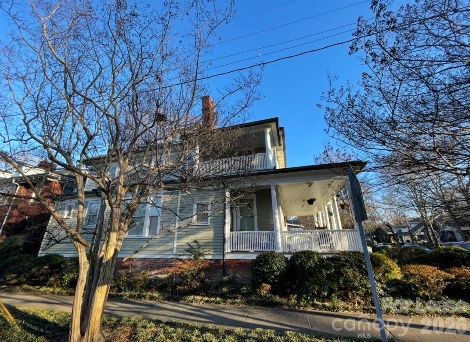 501 E Kingston Avenue E Property Photo 2