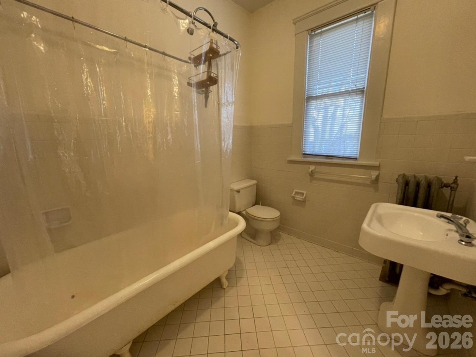501 E Kingston Avenue E Property Photo 14