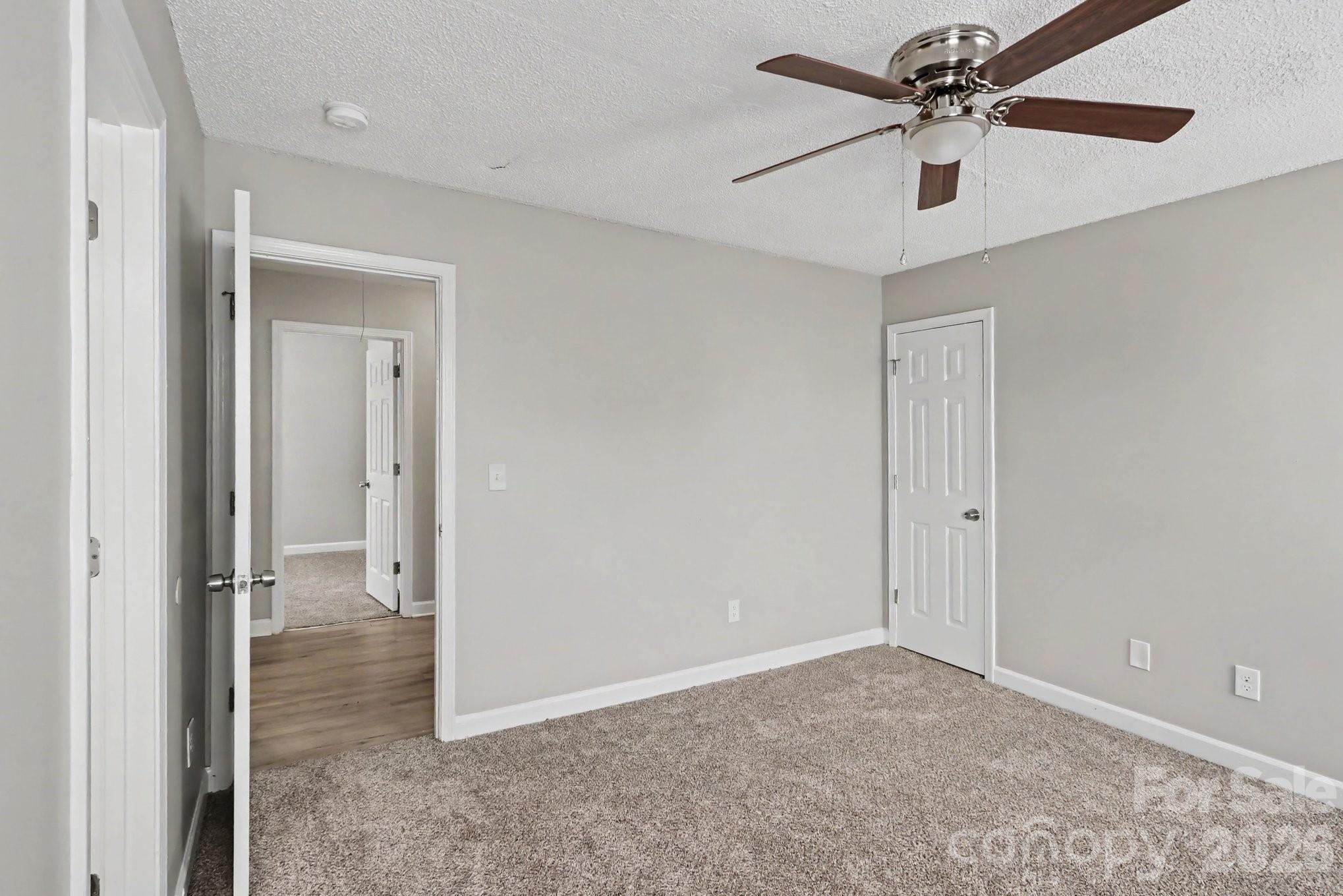7035 Red Bud Circle Property Photo 10