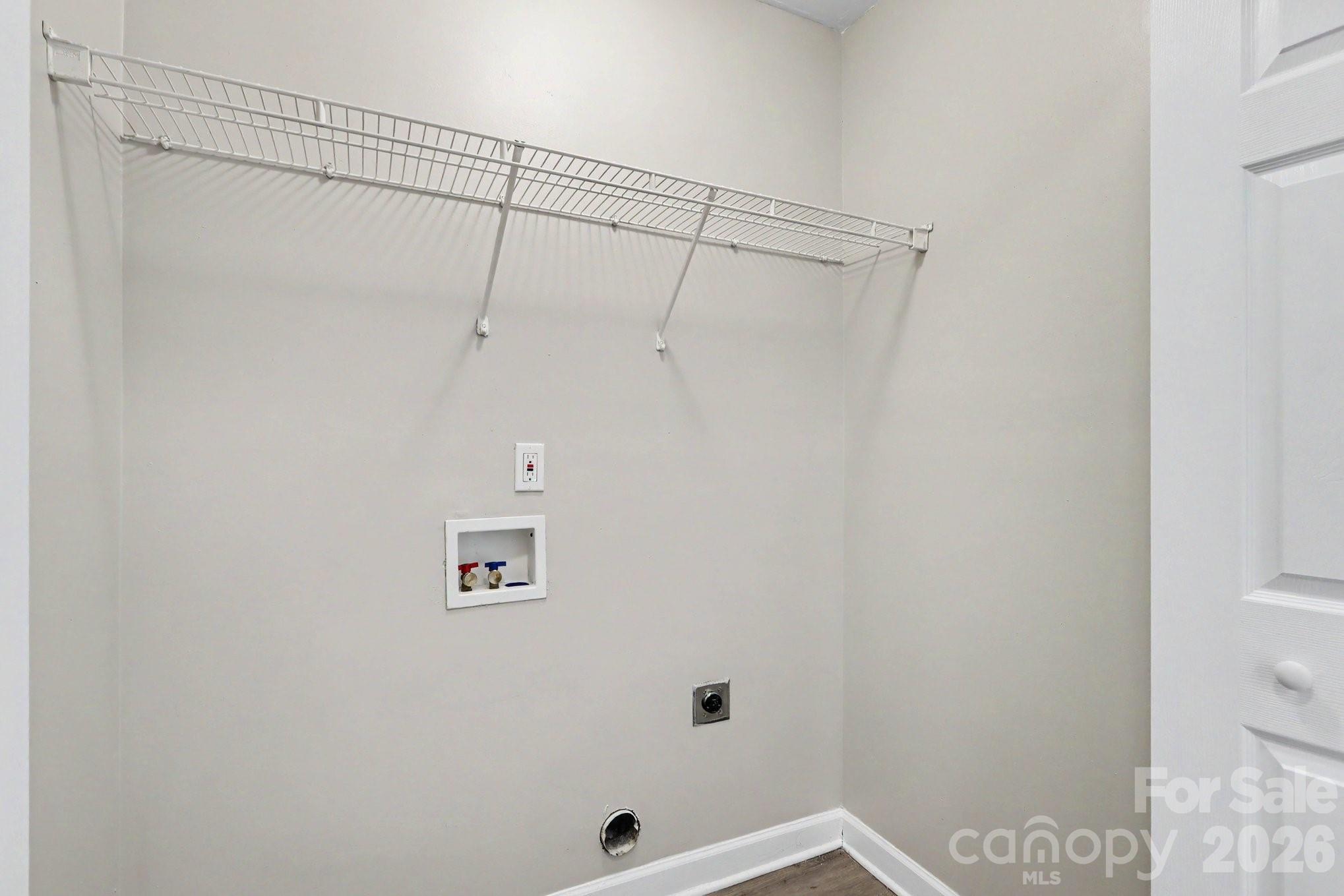 7035 Red Bud Circle Property Photo 12