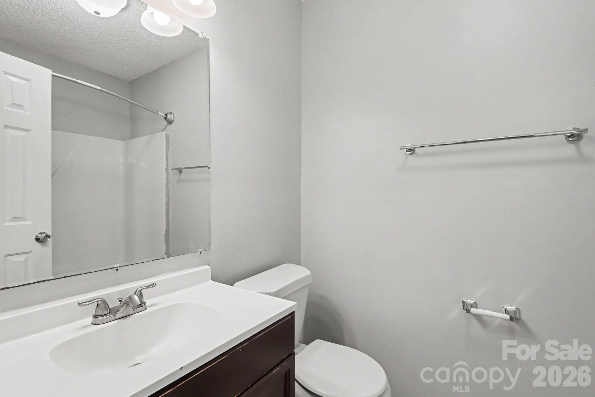 7035 Red Bud Circle Property Photo 14