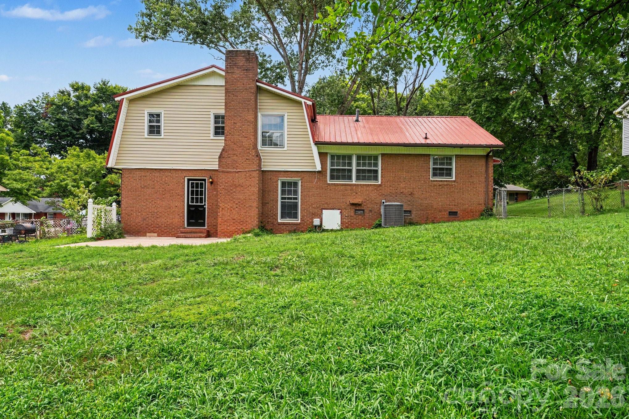 630 Colonial Drive Property Photo 28