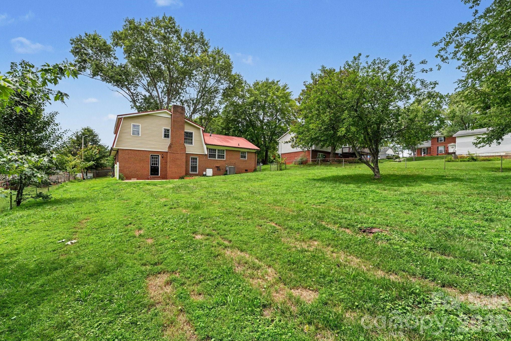 630 Colonial Drive Property Photo 29