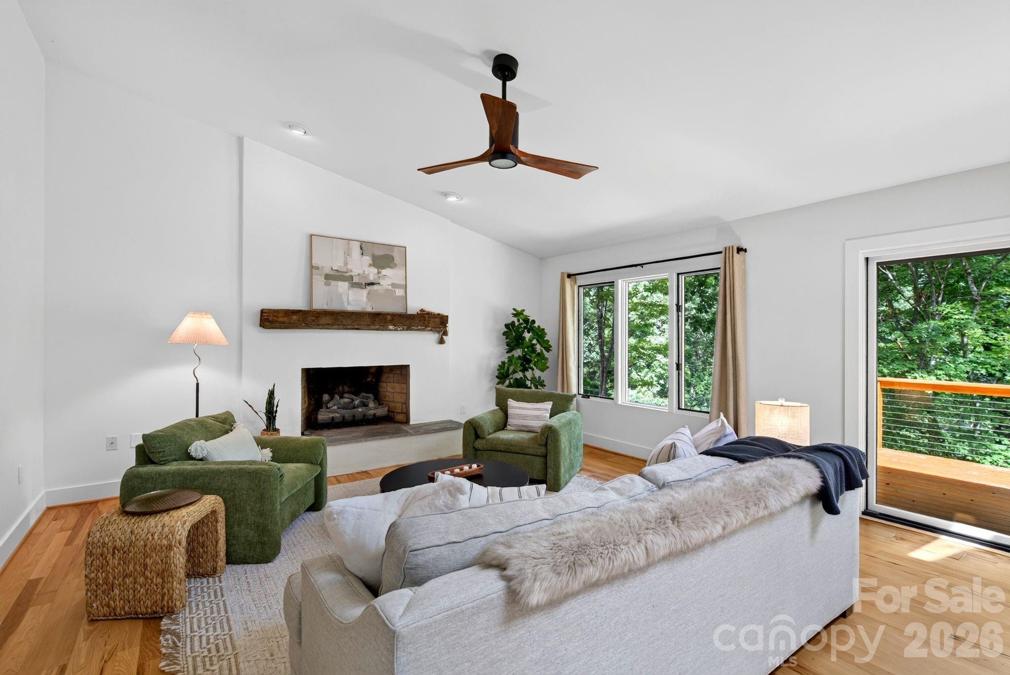 12 Beech Tree Lane Property Photo 6