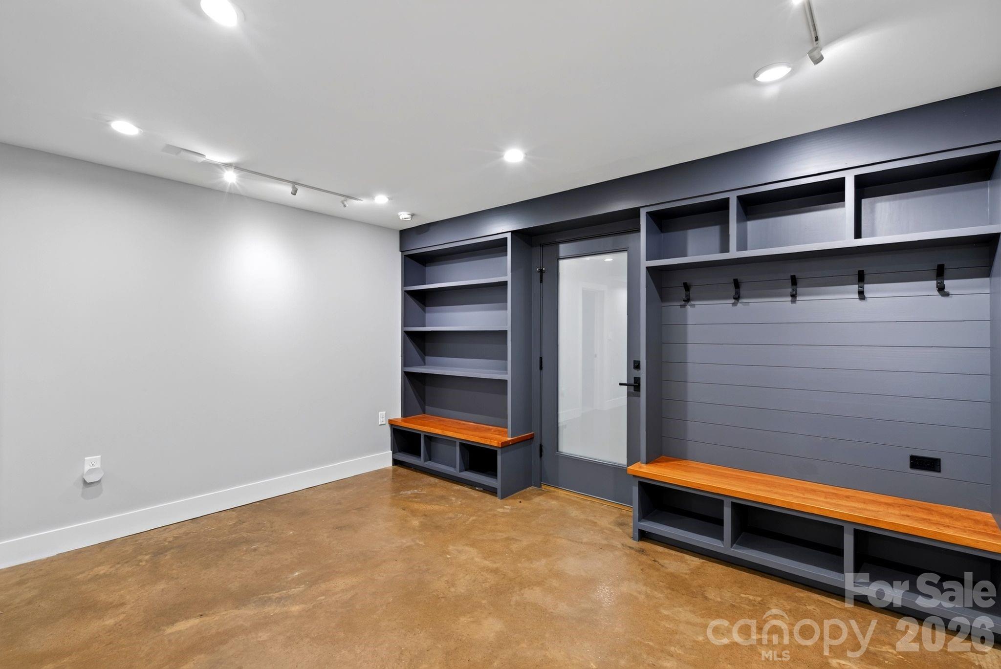 12 Beech Tree Lane Property Photo 31