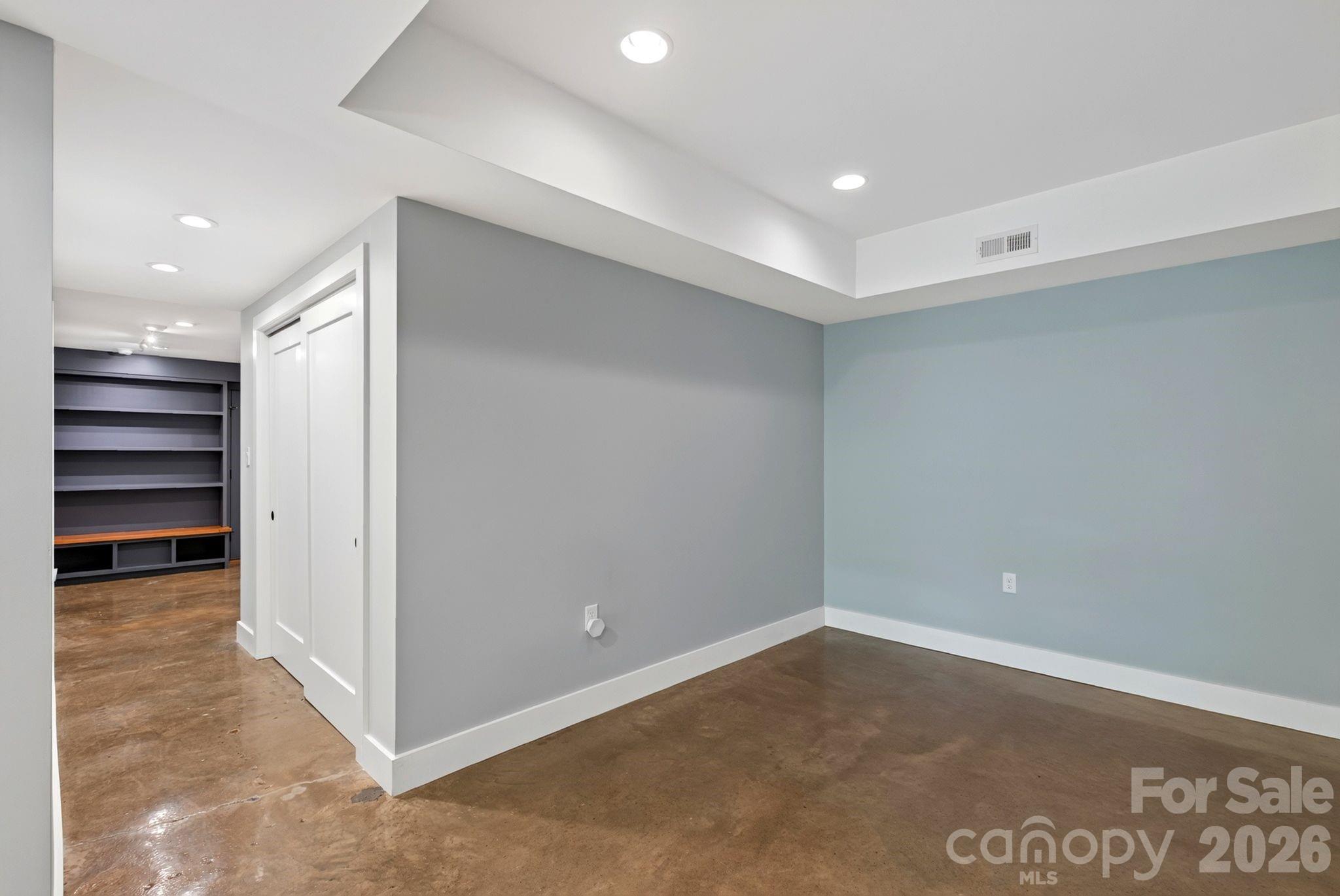 12 Beech Tree Lane Property Photo 44