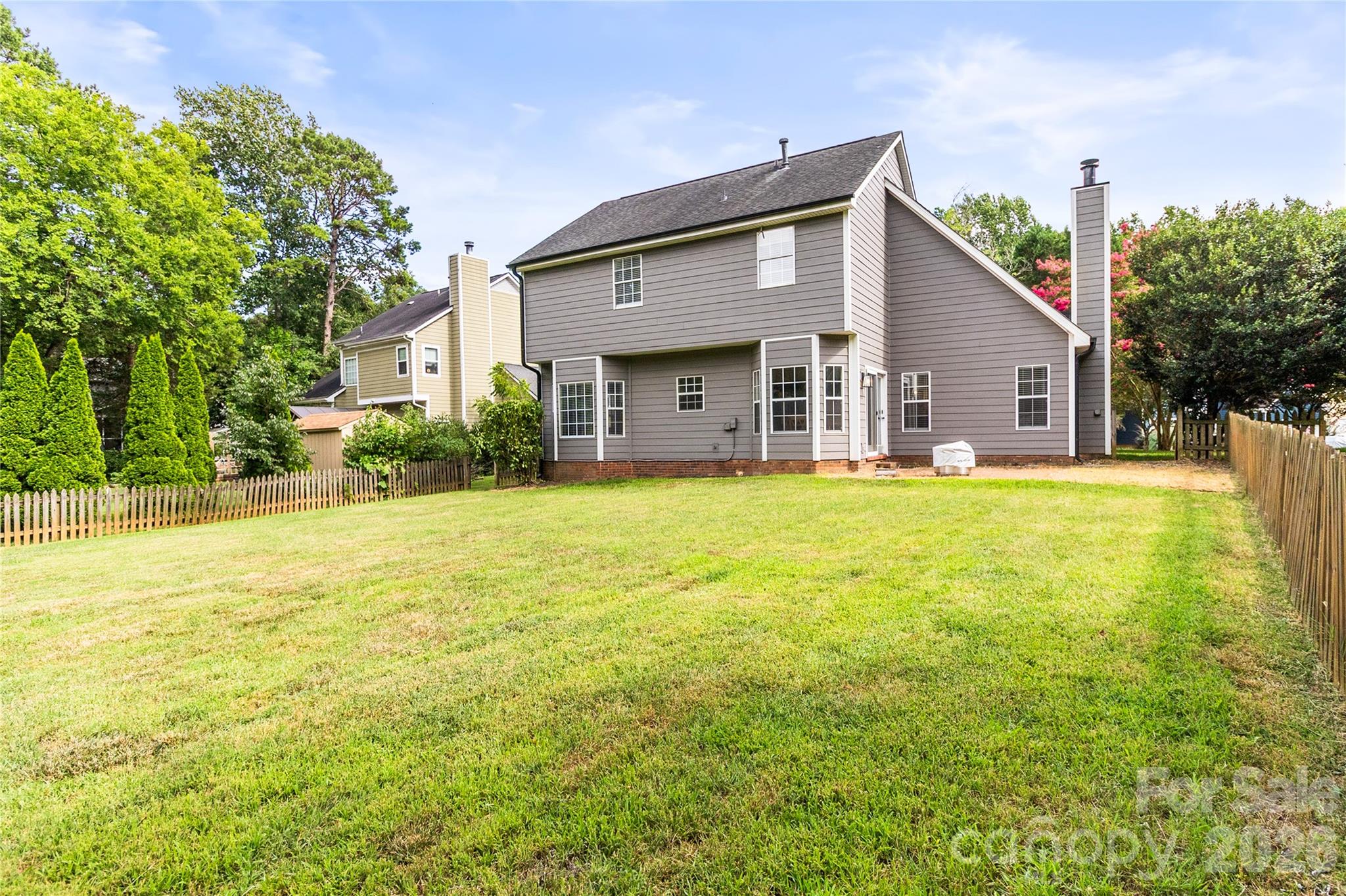 12321 Sparkling Way Property Photo 6
