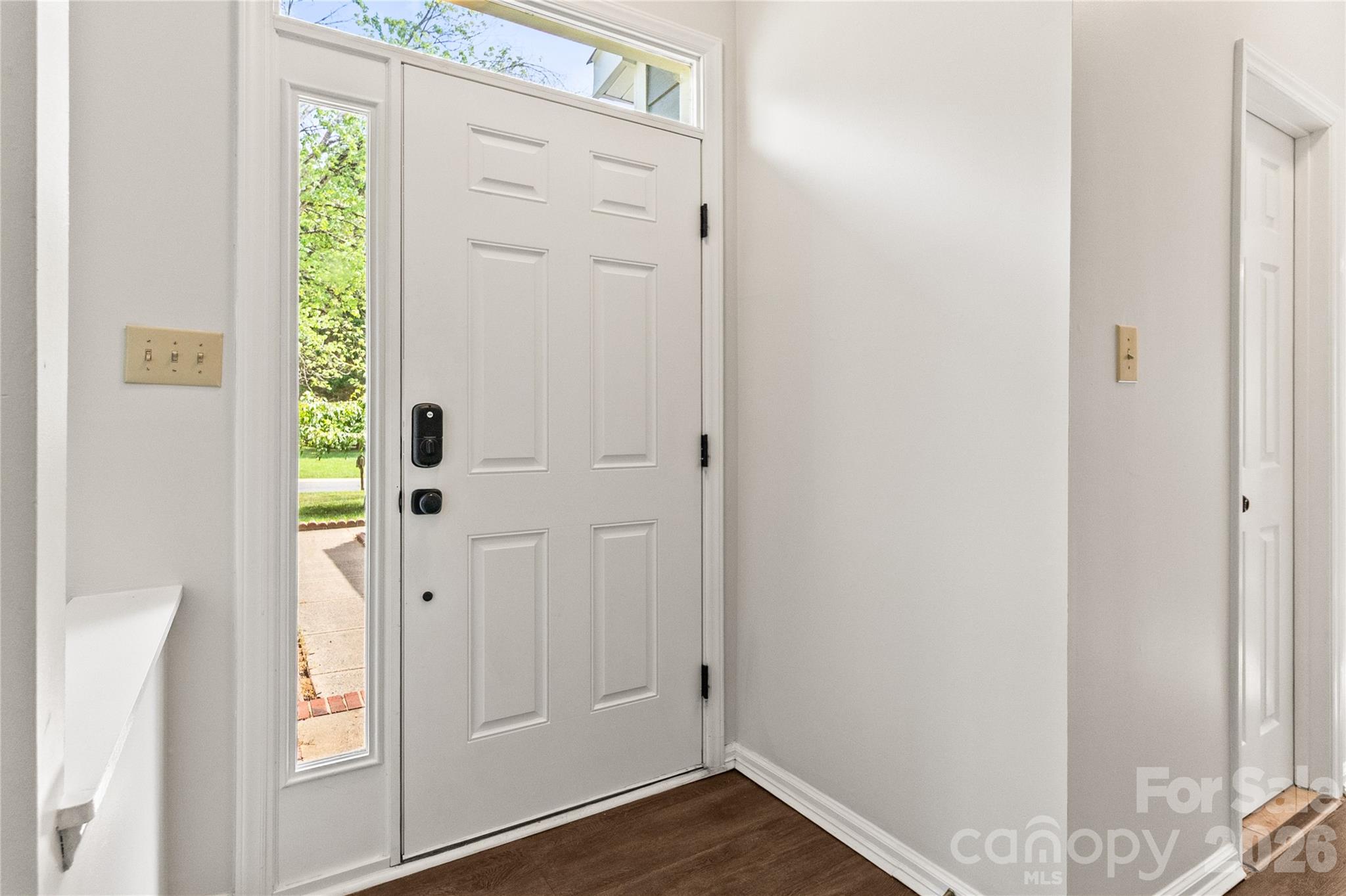 12321 Sparkling Way Property Photo 9