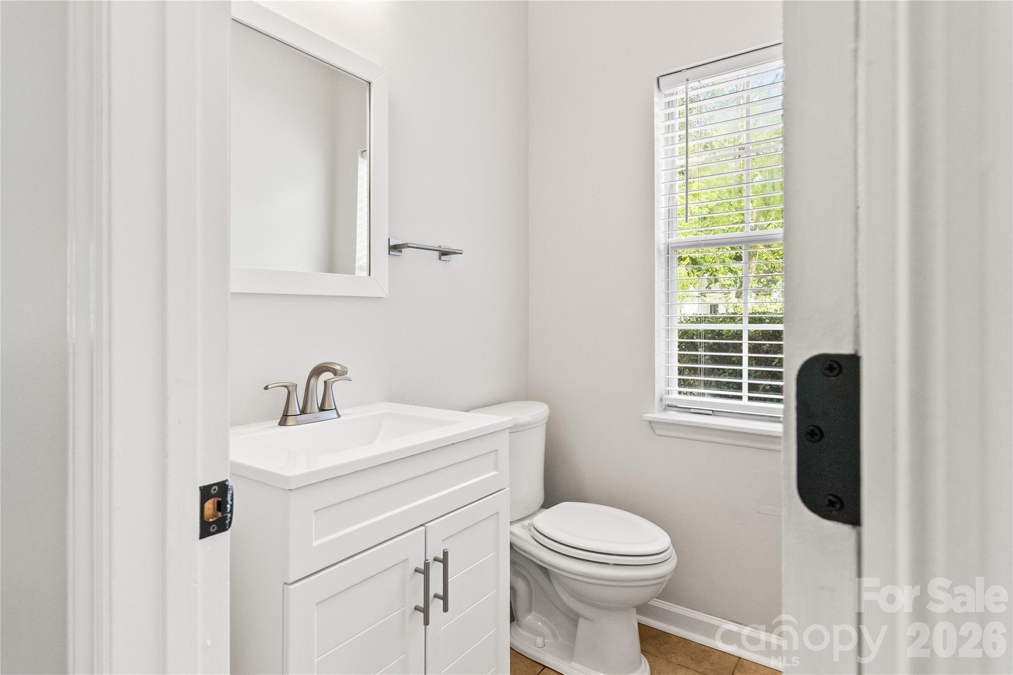 12321 Sparkling Way Property Photo 13