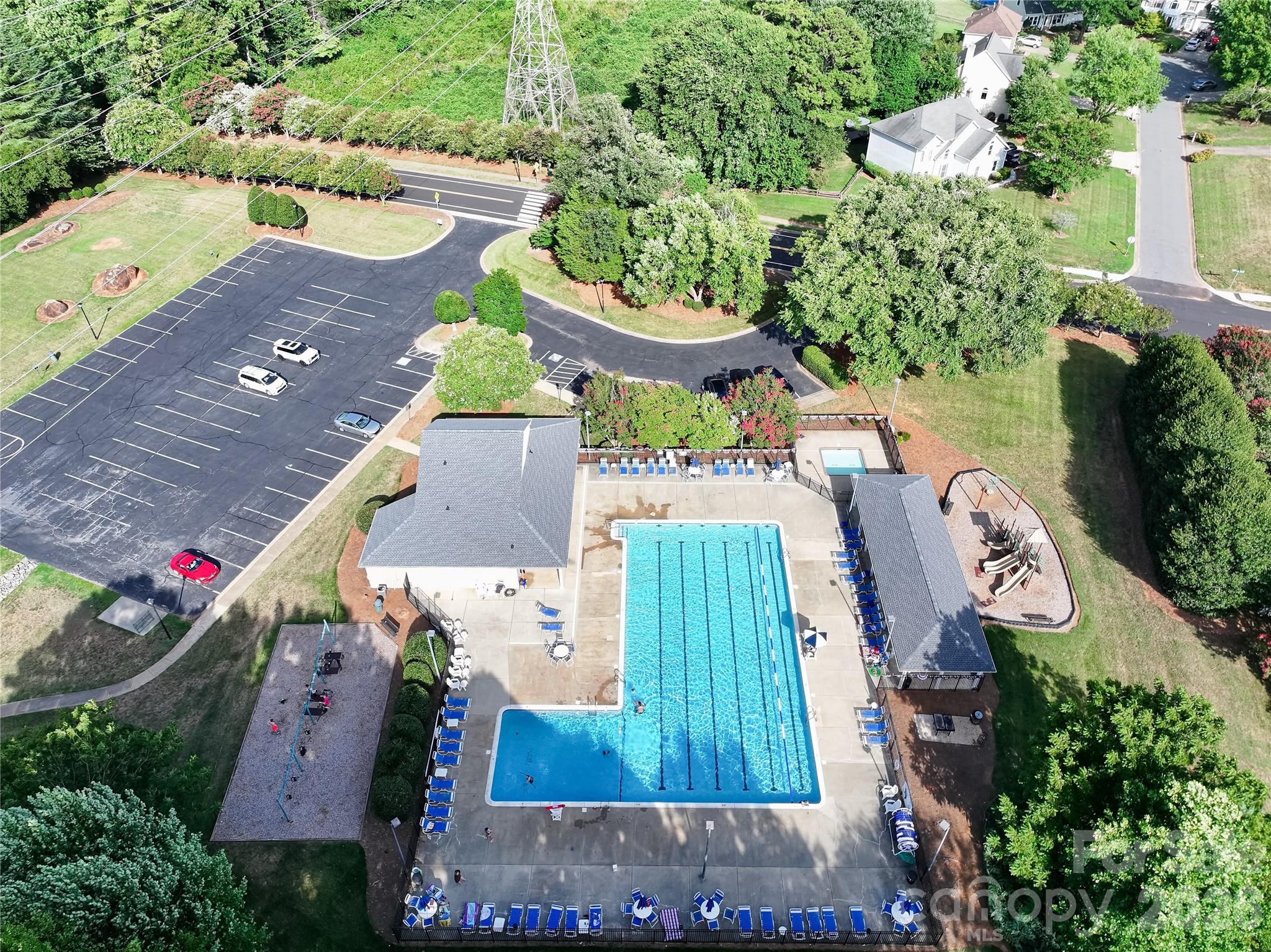 12321 Sparkling Way Property Photo 32