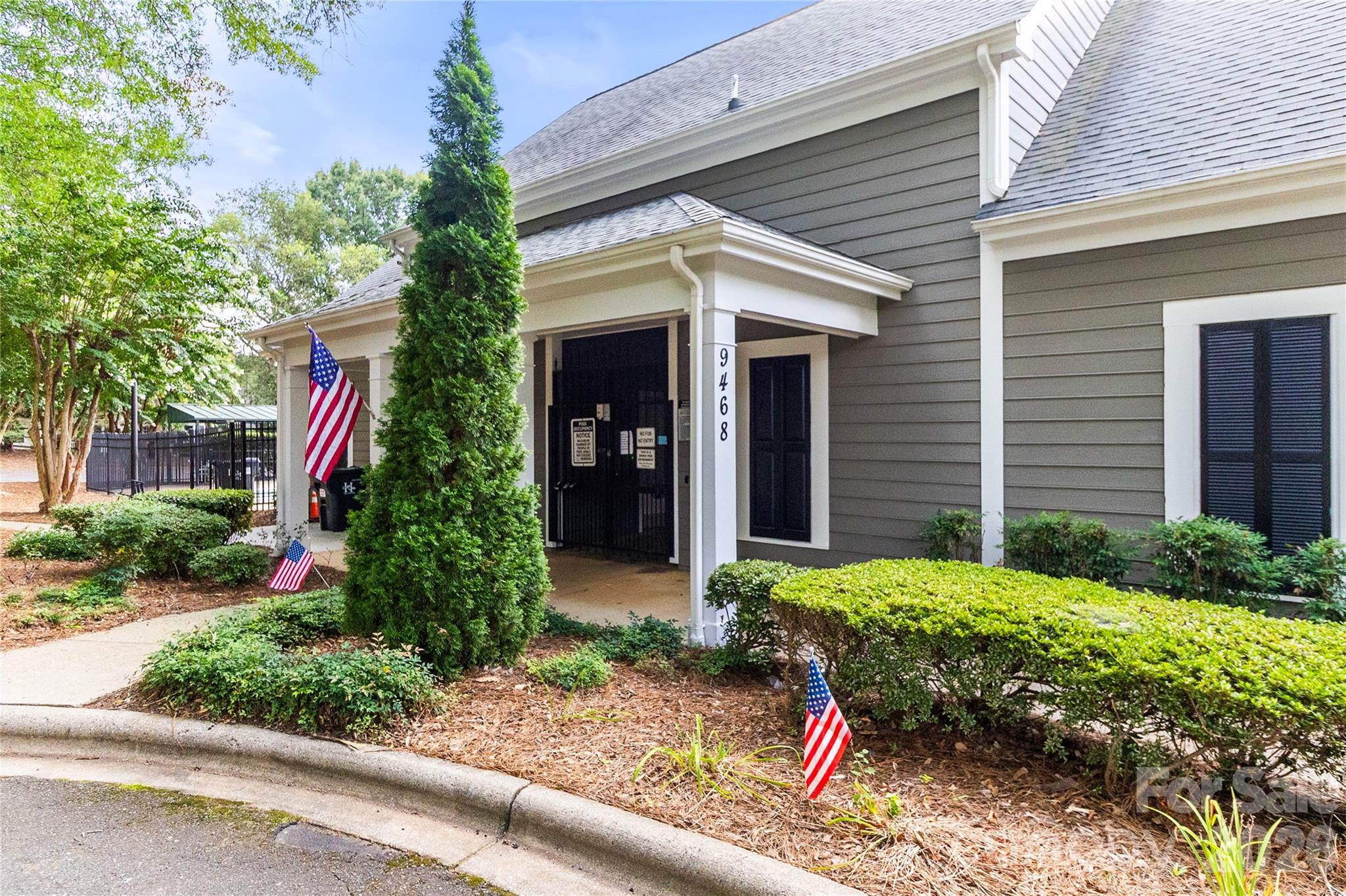 12321 Sparkling Way Property Photo 35