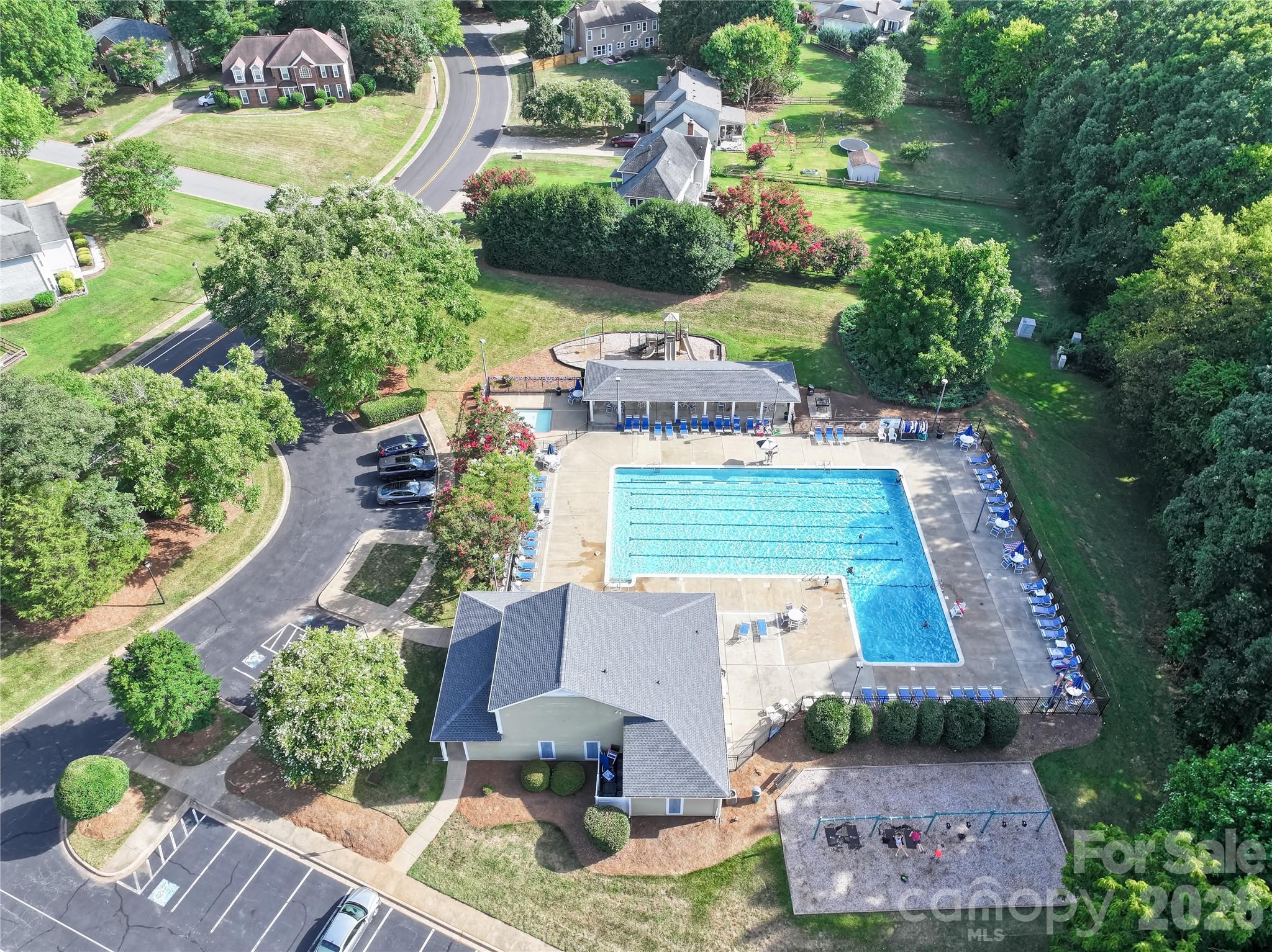 12321 Sparkling Way Property Photo 41