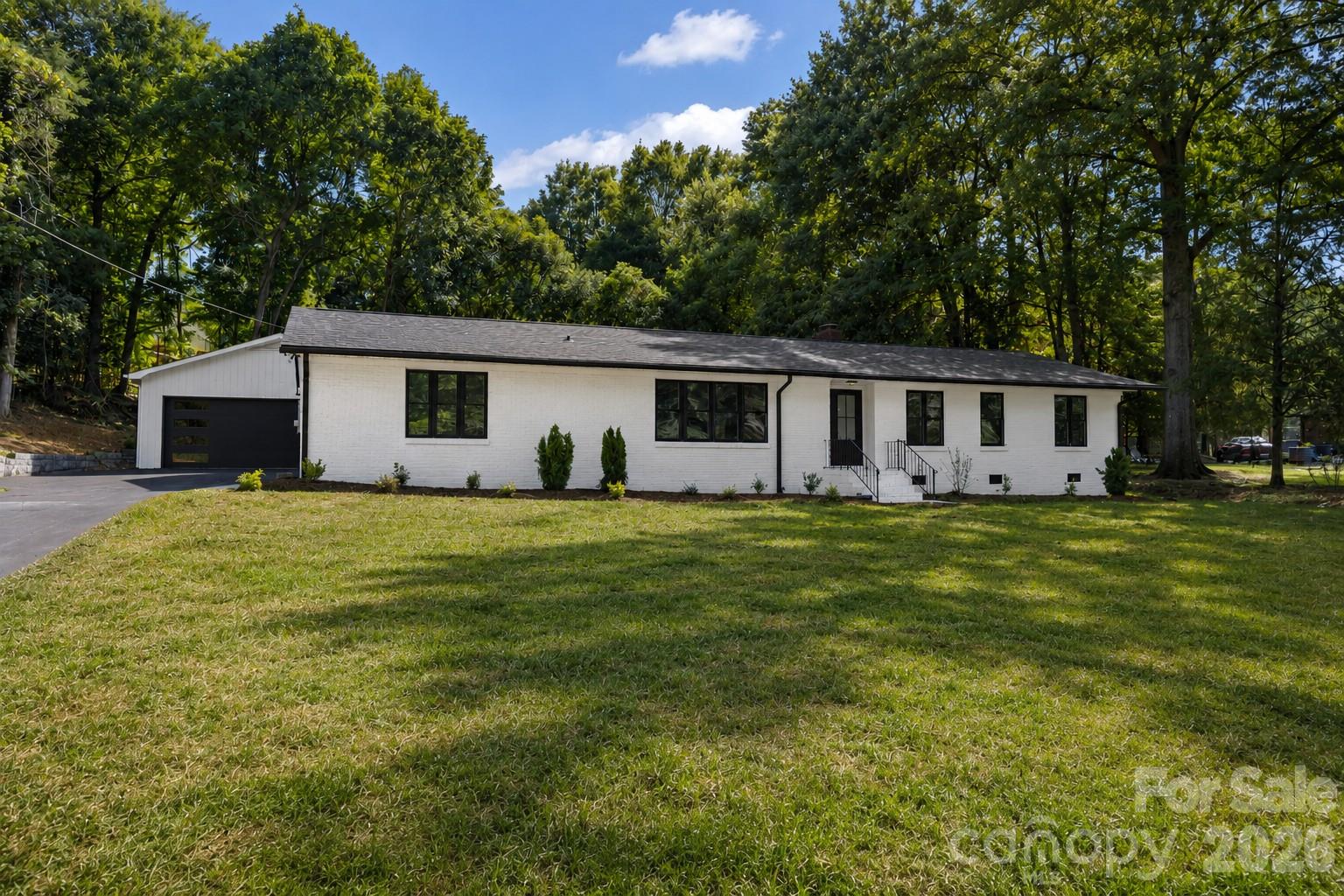 8033 Ritter Drive Property Photo 4