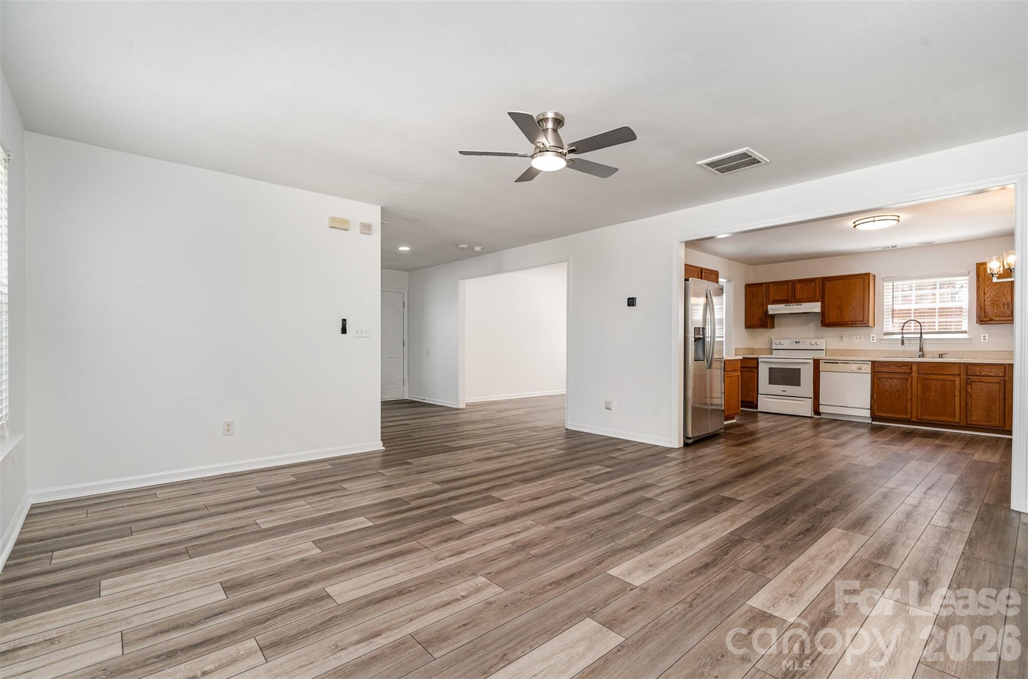 10307 Seedling Lane Property Photo 4