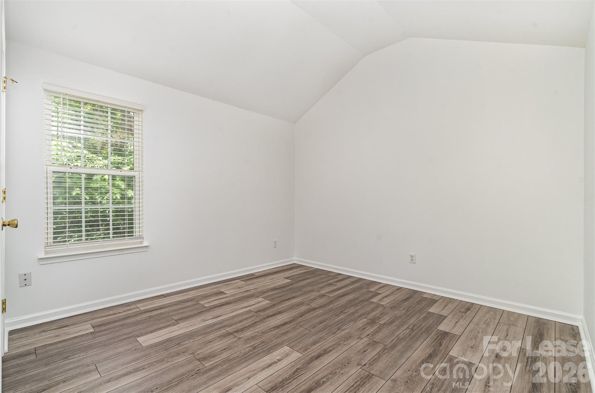 10307 Seedling Lane Property Photo 8
