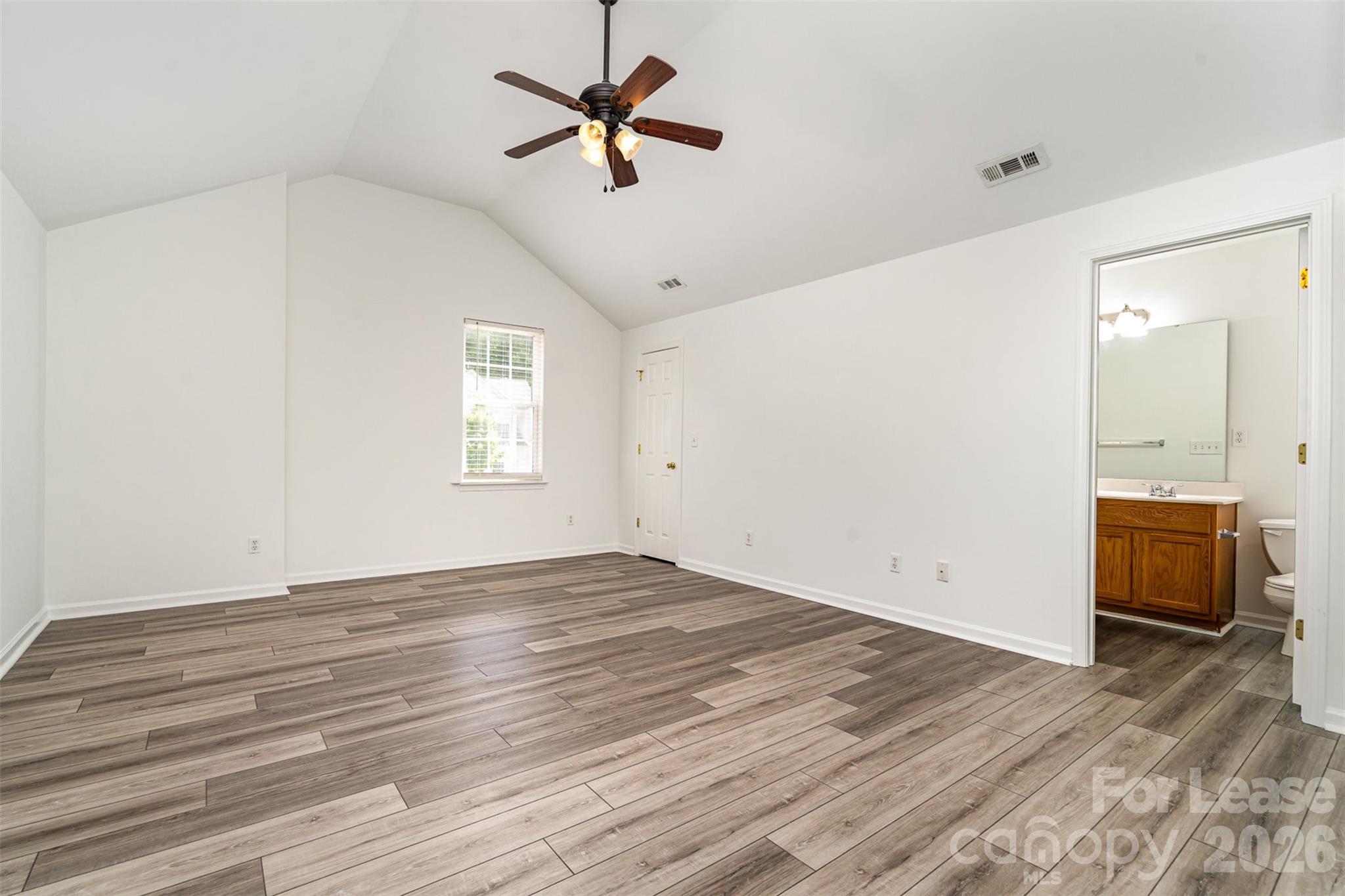 10307 Seedling Lane Property Photo 11