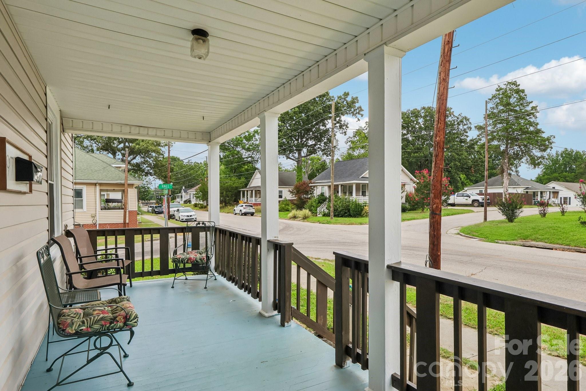 97 Ross Cannon Street Property Photo 1