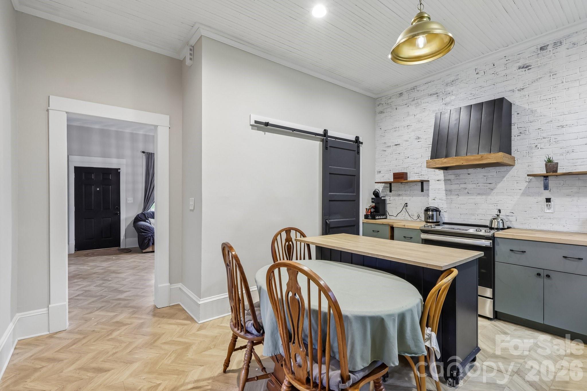 97 Ross Cannon Street Property Photo 7