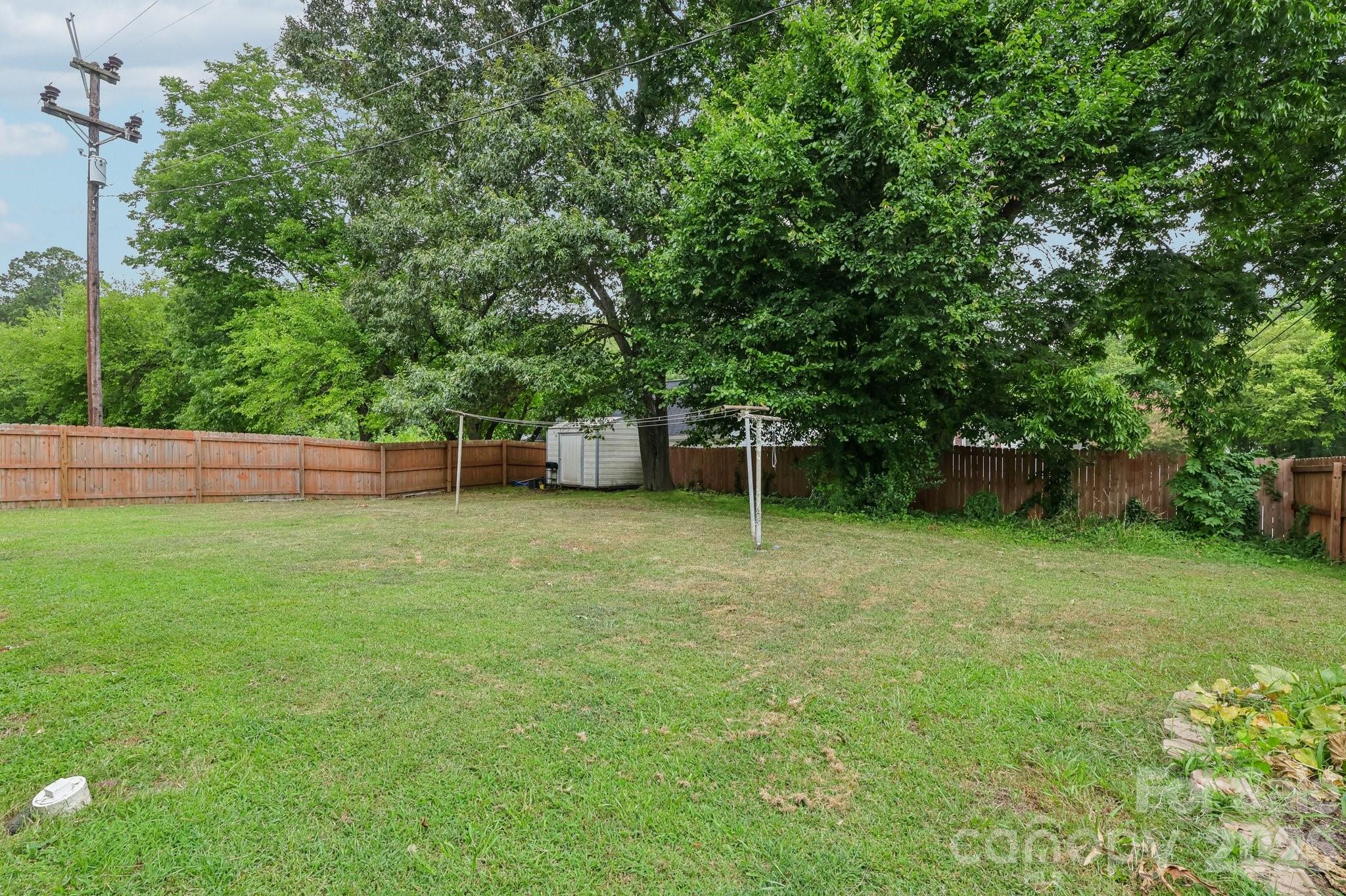 97 Ross Cannon Street Property Photo 18