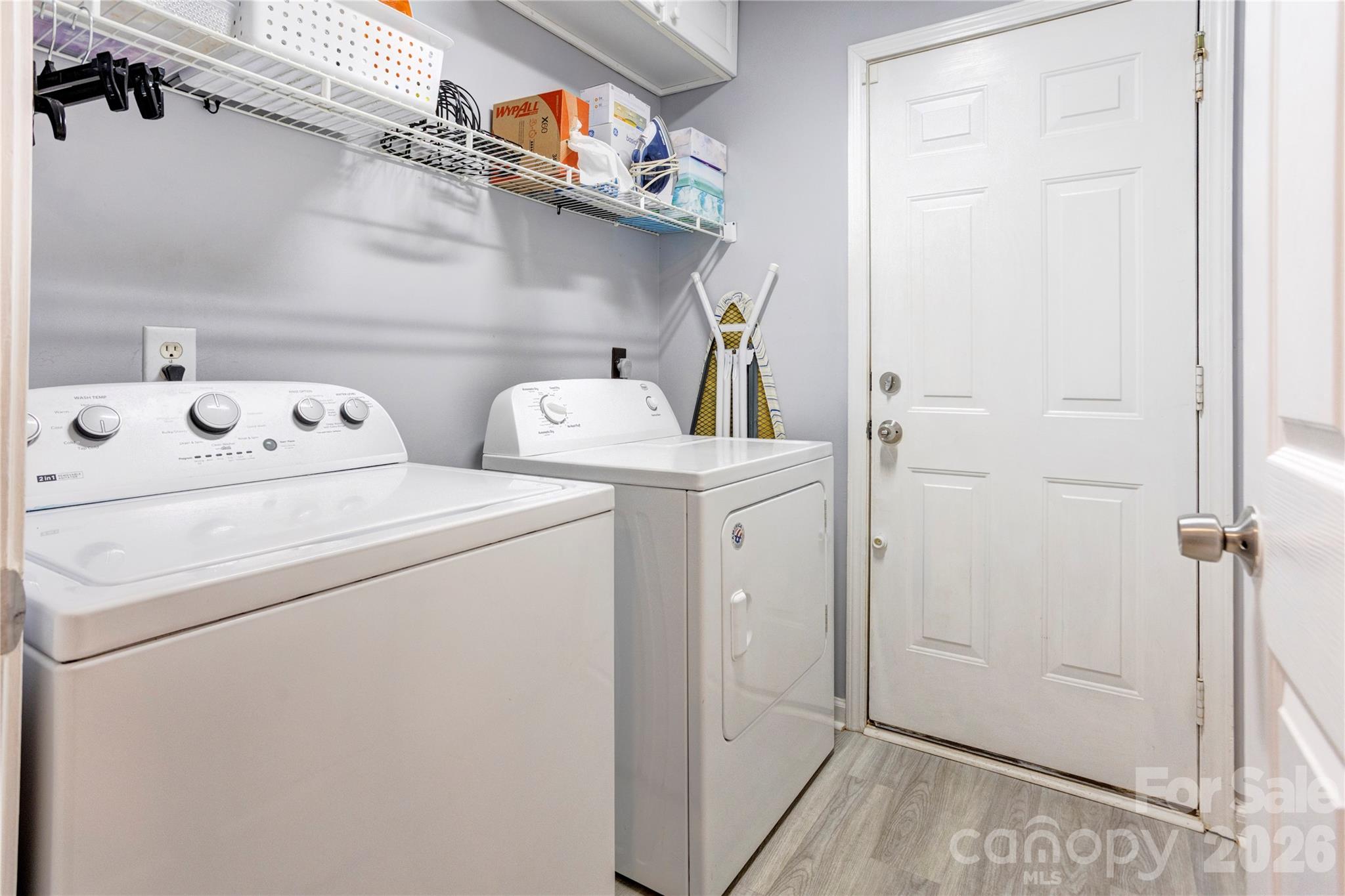 3688 Lake Spring Avenue Property Photo 19