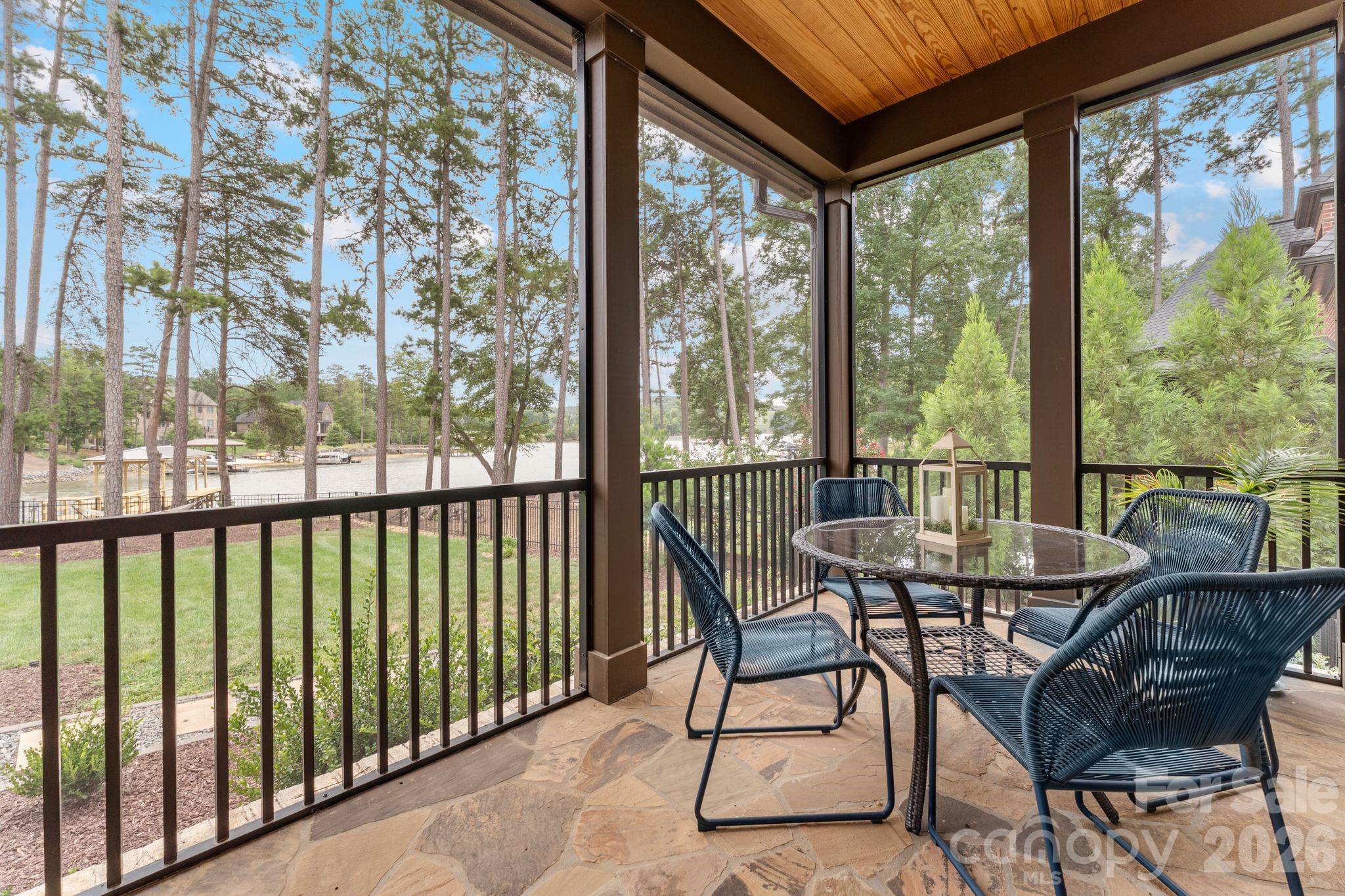 1535 Reflection Pointe Boulevard Property Photo 34