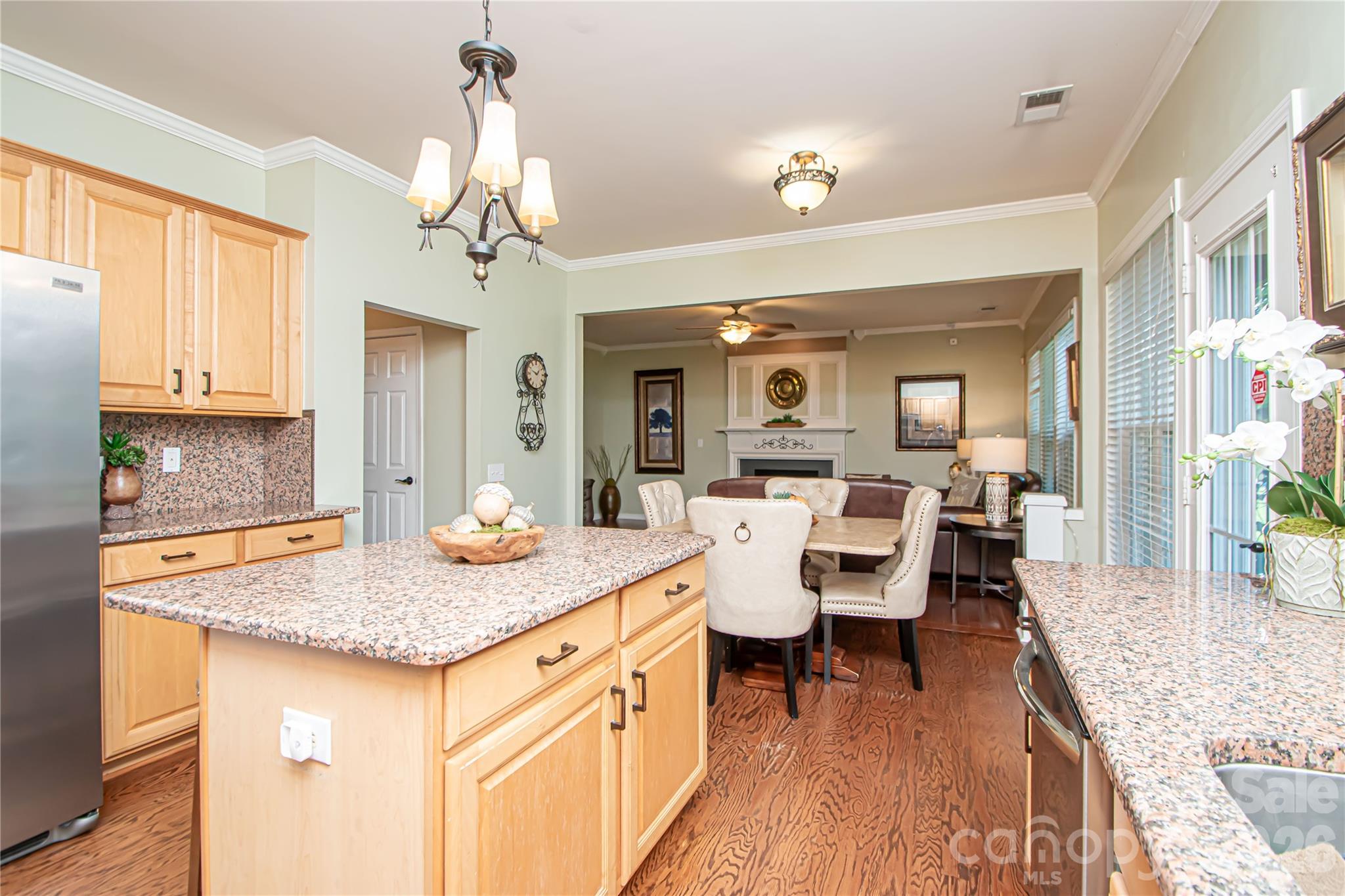 14114 Eldon Drive Property Photo 4