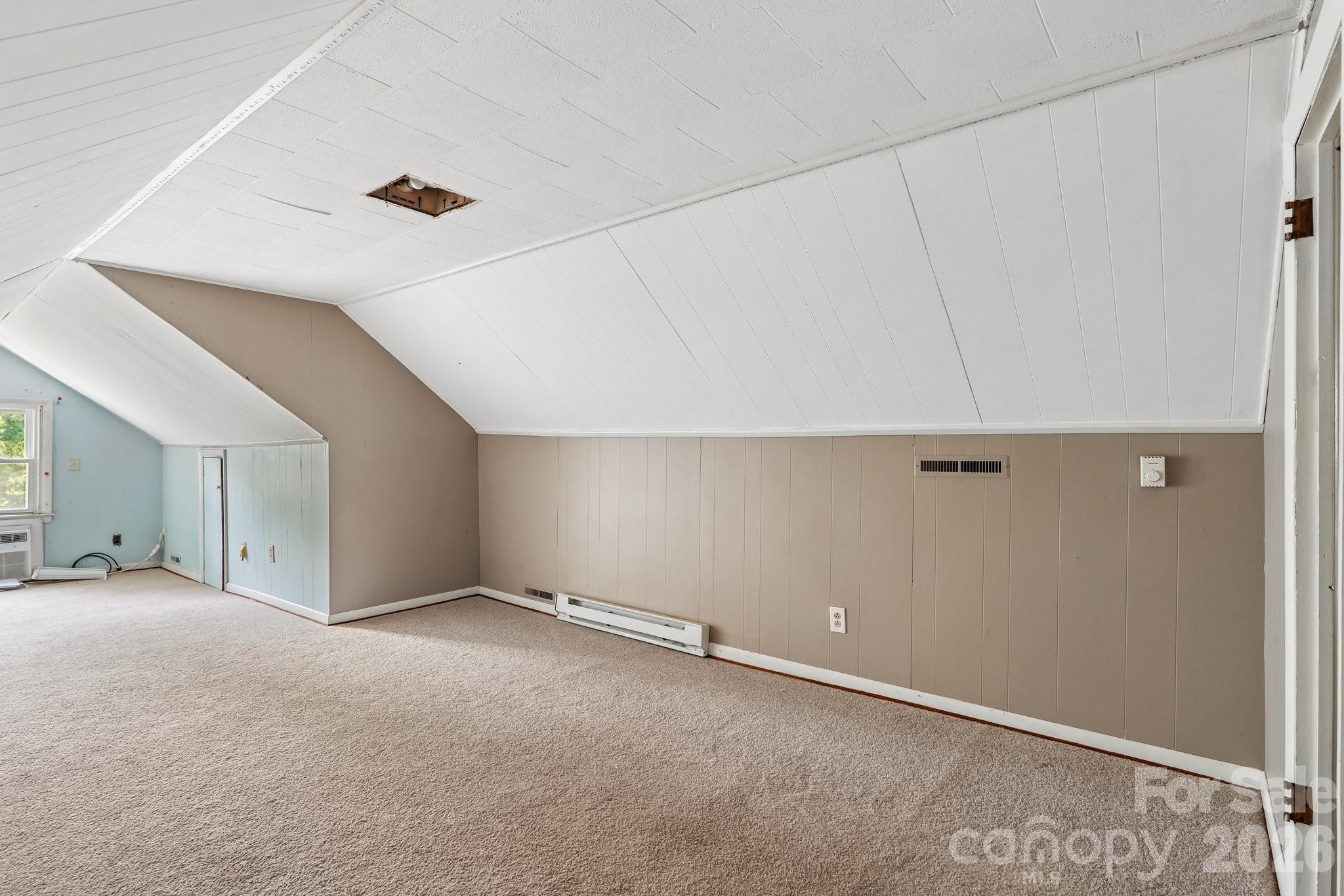 110 N Westover Drive Property Photo 32