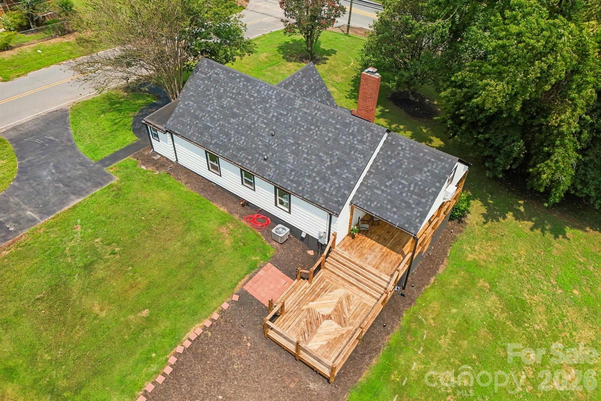 110 N Westover Drive Property Photo 40