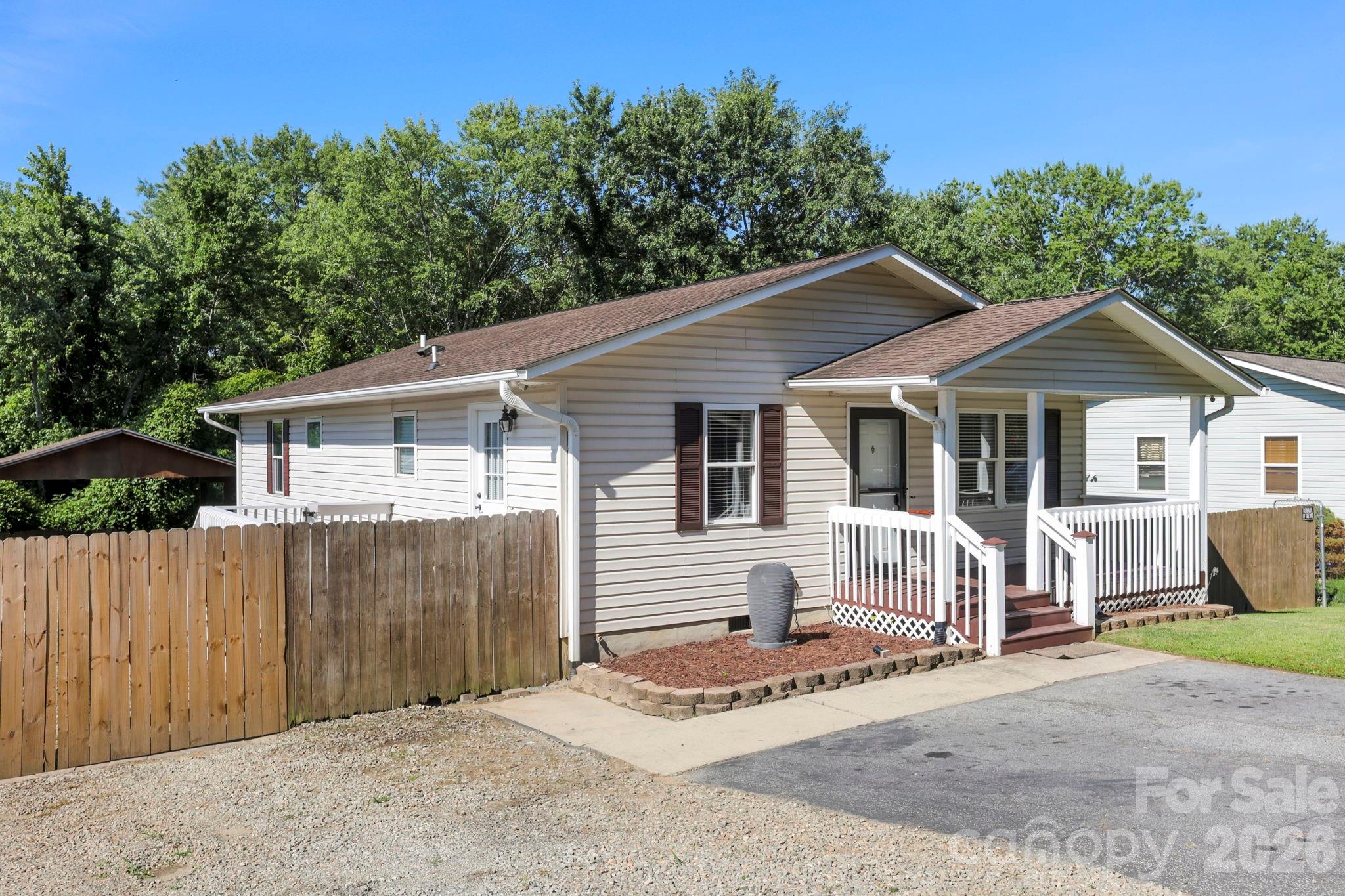 51 Kay Thomas Drive Property Photo 31
