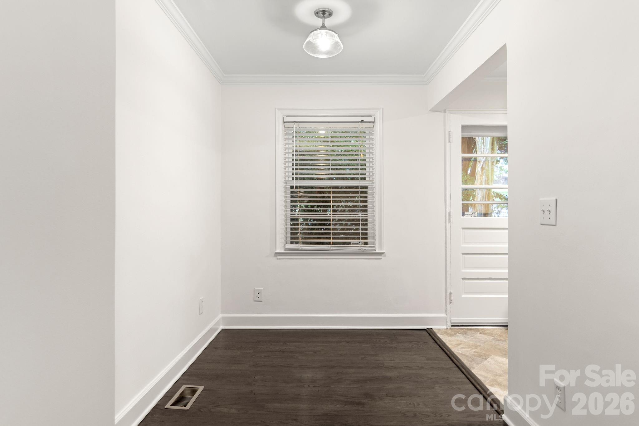 212 Wakefield Drive A Property Photo 8