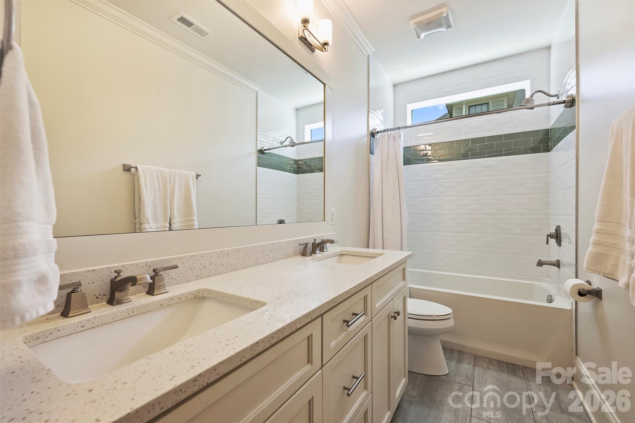 2829 Attaberry Drive Property Photo 16