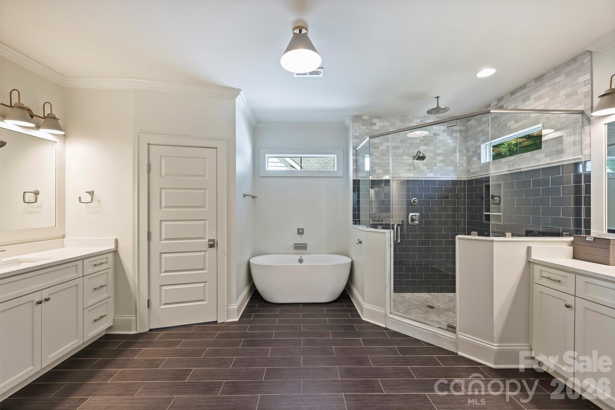 2829 Attaberry Drive Property Photo 19