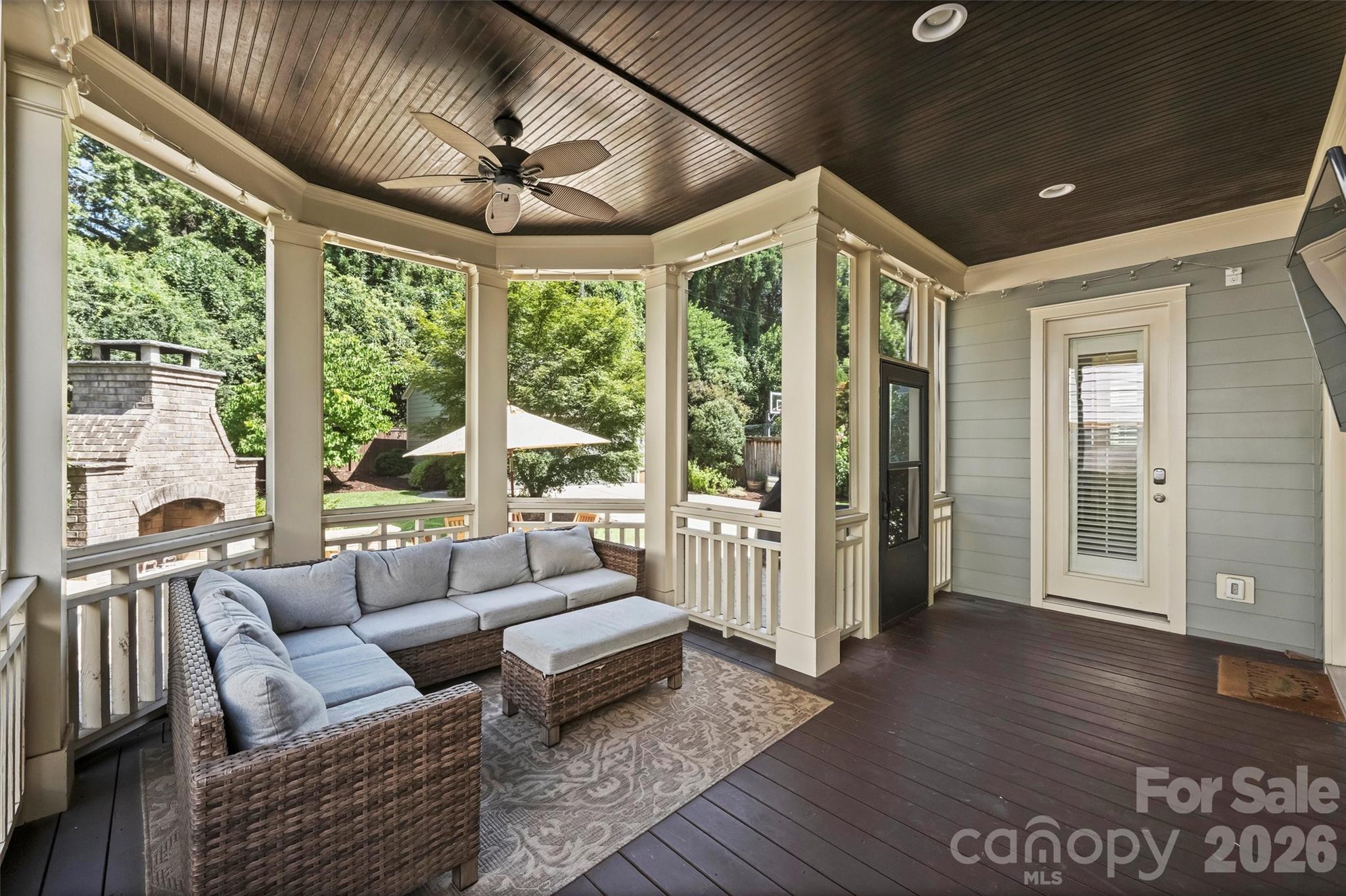 2829 Attaberry Drive Property Photo 24