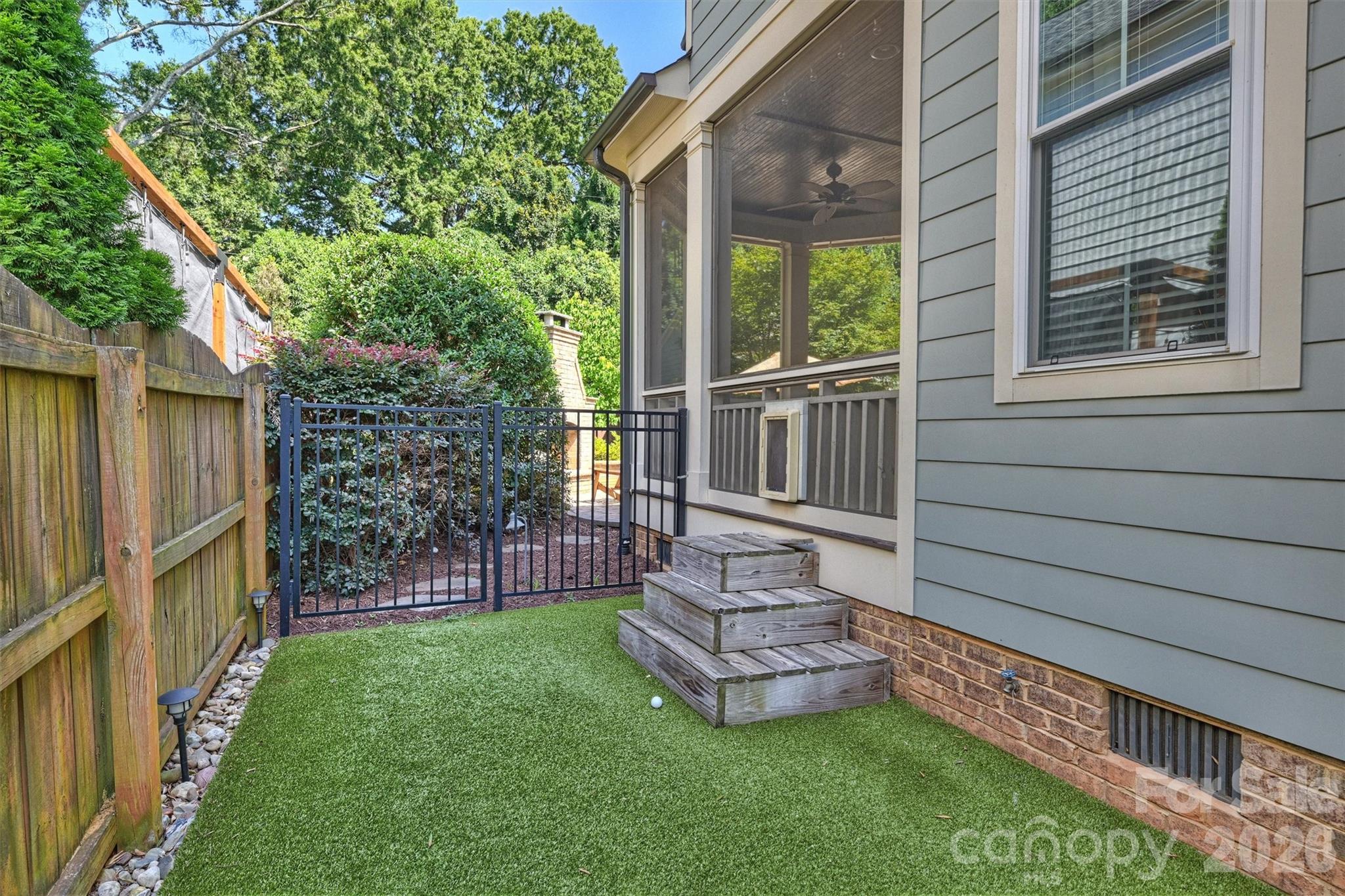 2829 Attaberry Drive Property Photo 29