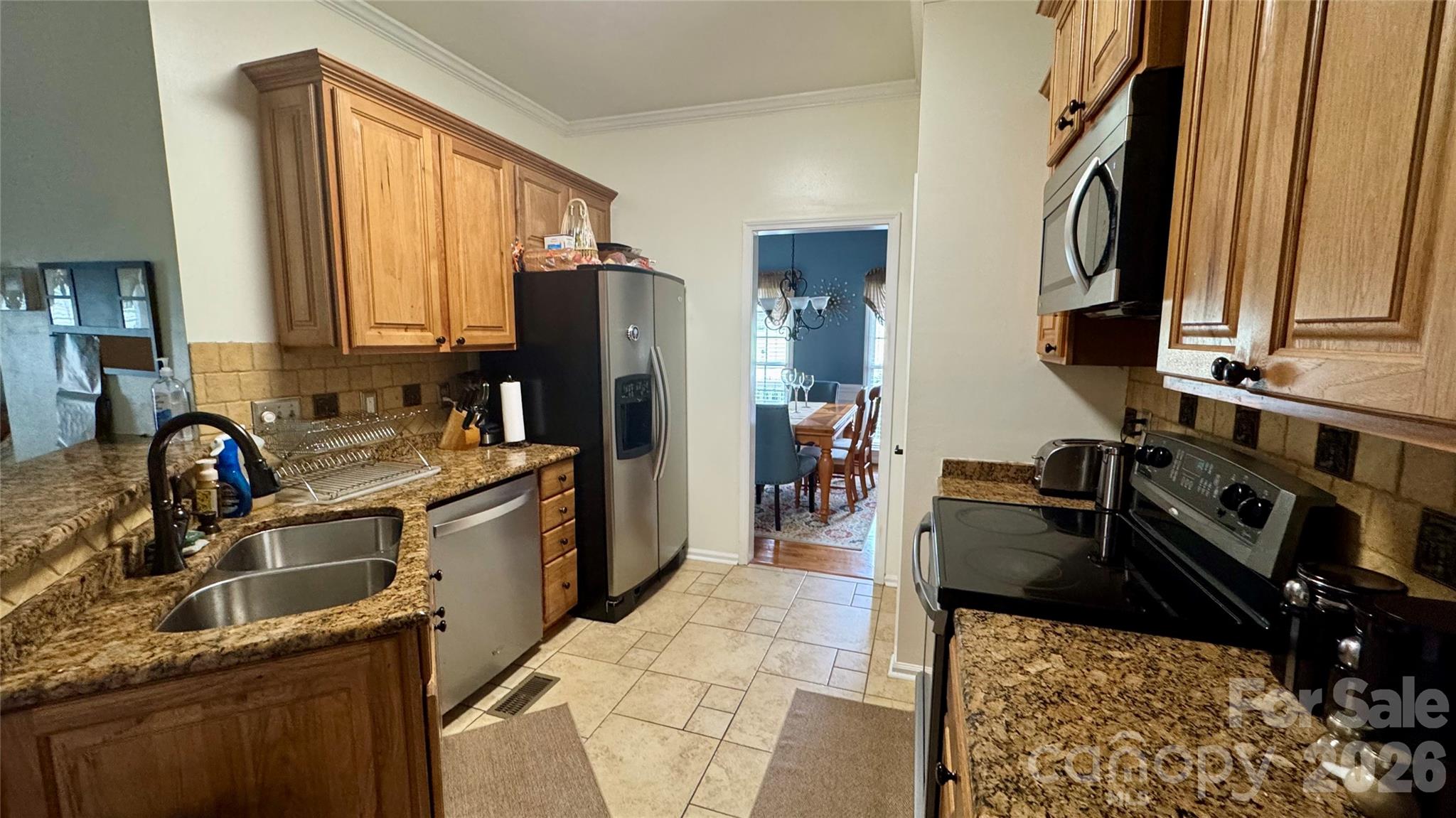 3775 Kennedy Road Property Photo 4