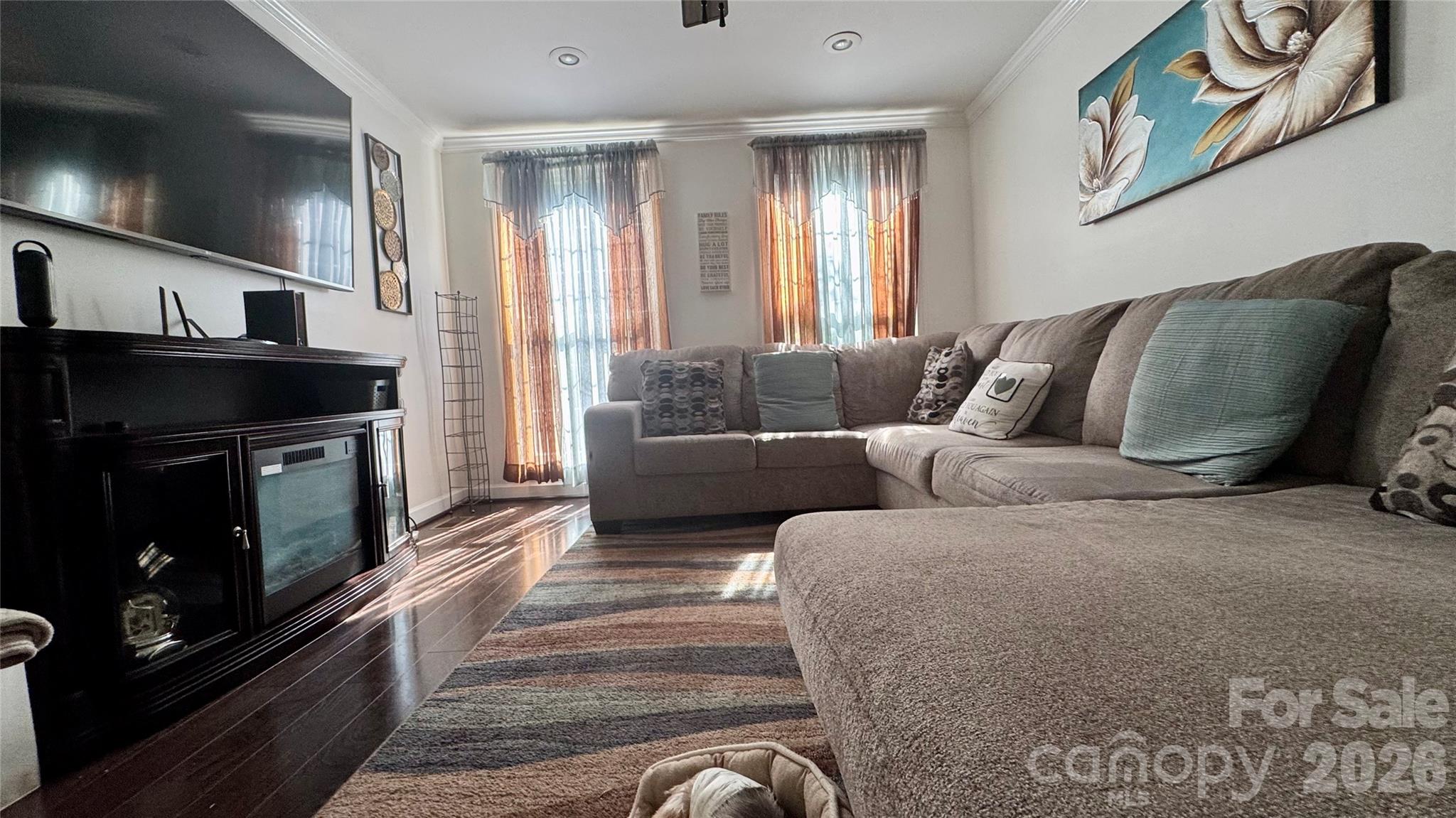 3775 Kennedy Road Property Photo 9